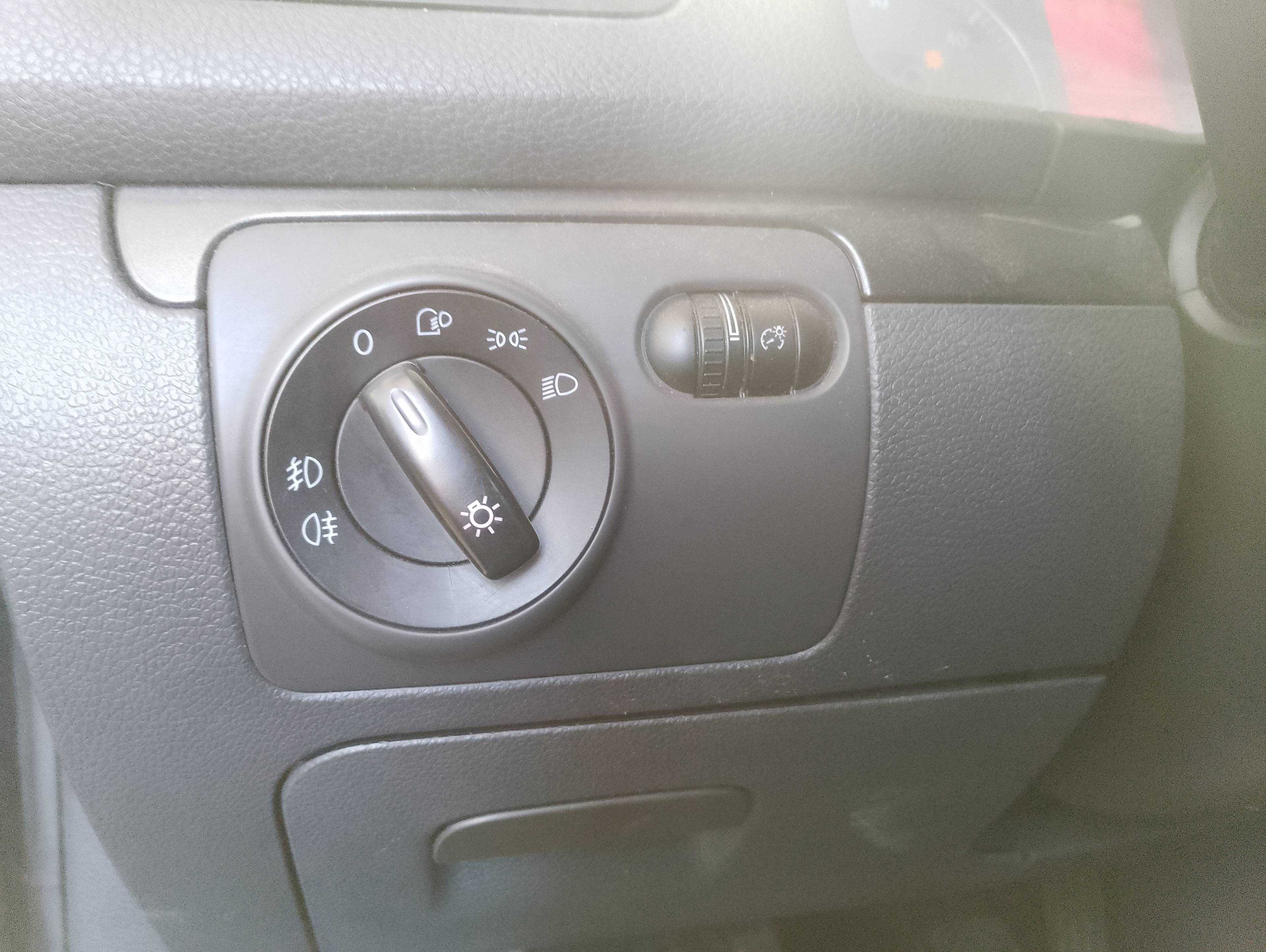 Recambio de mando luces para volkswagen golf v berlina (1k1) gt sport referencia OEM IAM 1K0941431N  