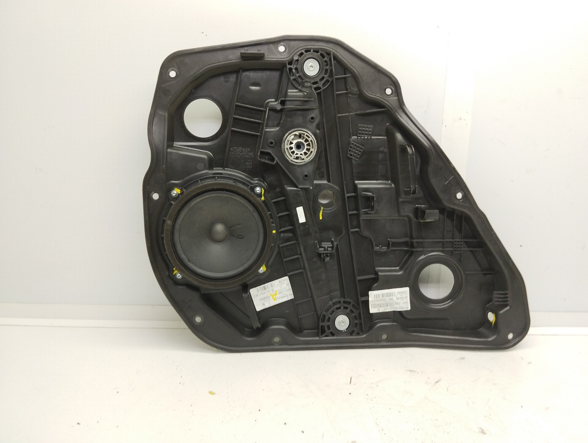 Recambio de elevalunas trasero izquierdo para kia ceed business referencia OEM IAM 82470J7000  