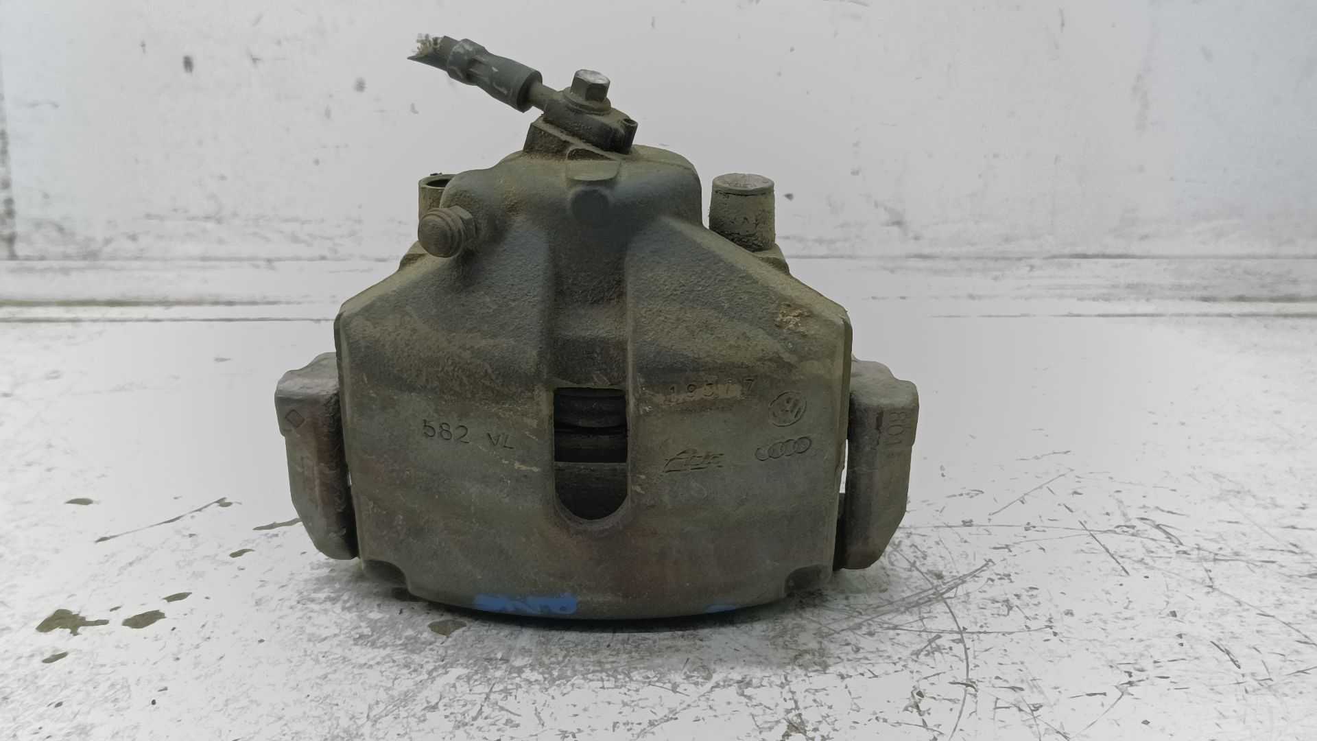 Recambio de pinza de freno delantera derecha para volkswagen golf v berlina (1k1) gt sport referencia OEM IAM   