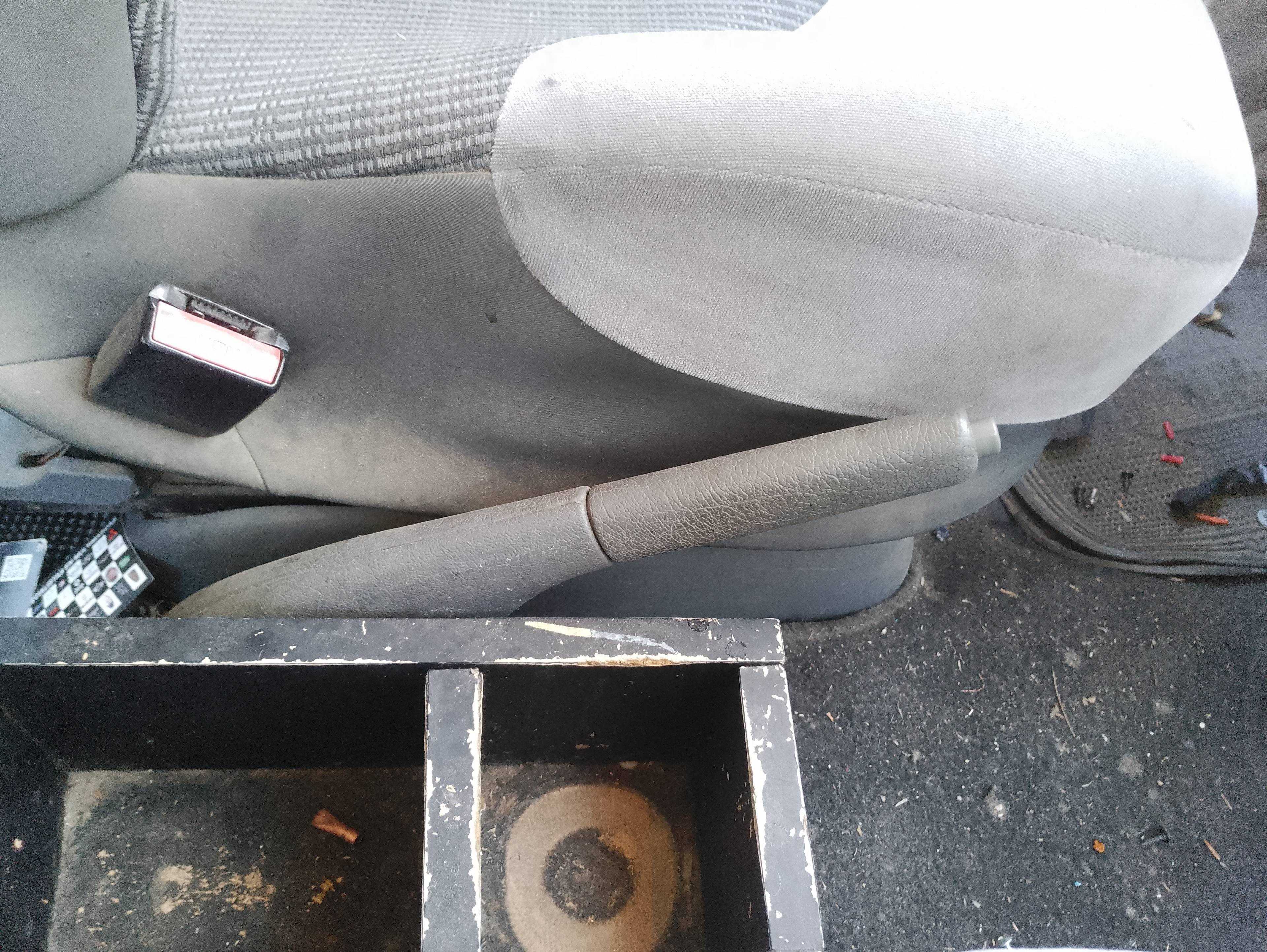Recambio de palanca freno para citroën xsara picasso 1.6 hdi 90 exclusive referencia OEM IAM   