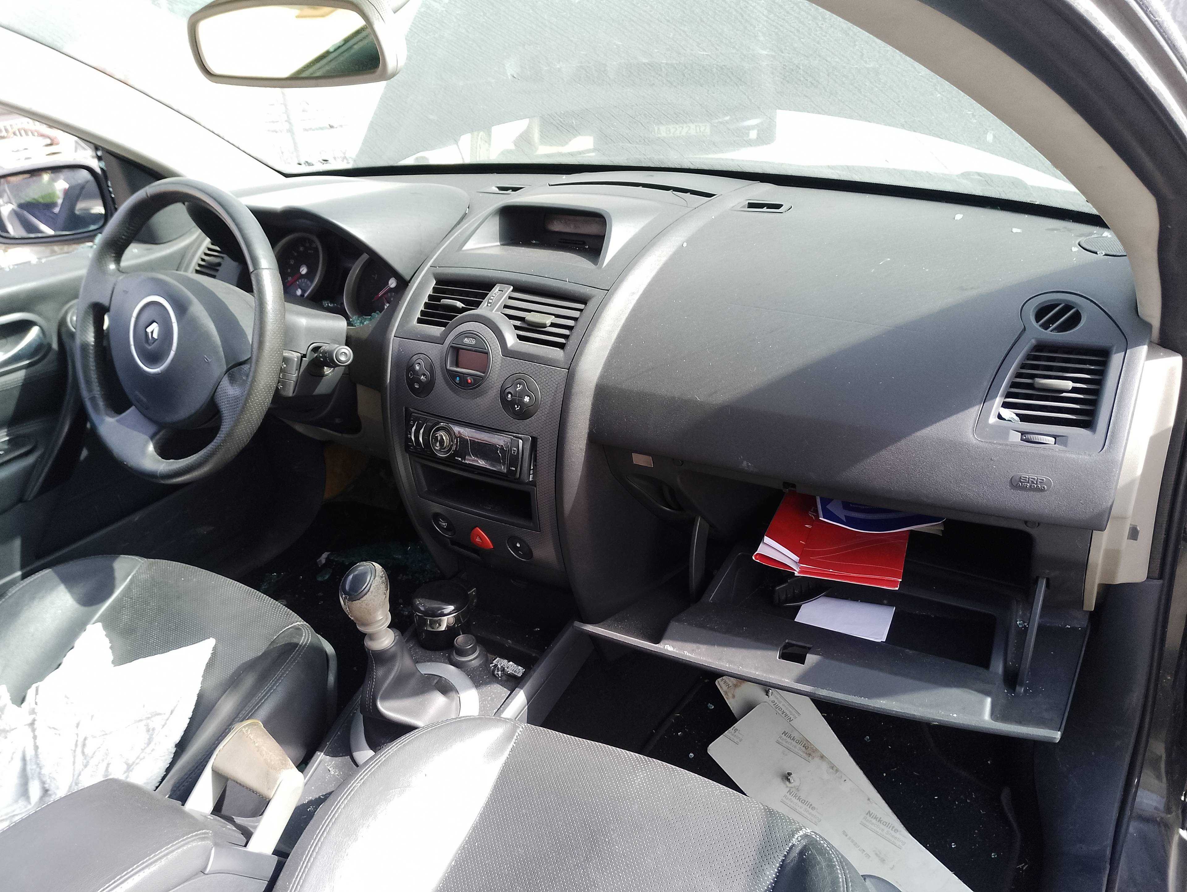 Recambio de salpicadero para renault megane ii coupe/cabrio authentique referencia OEM IAM   
