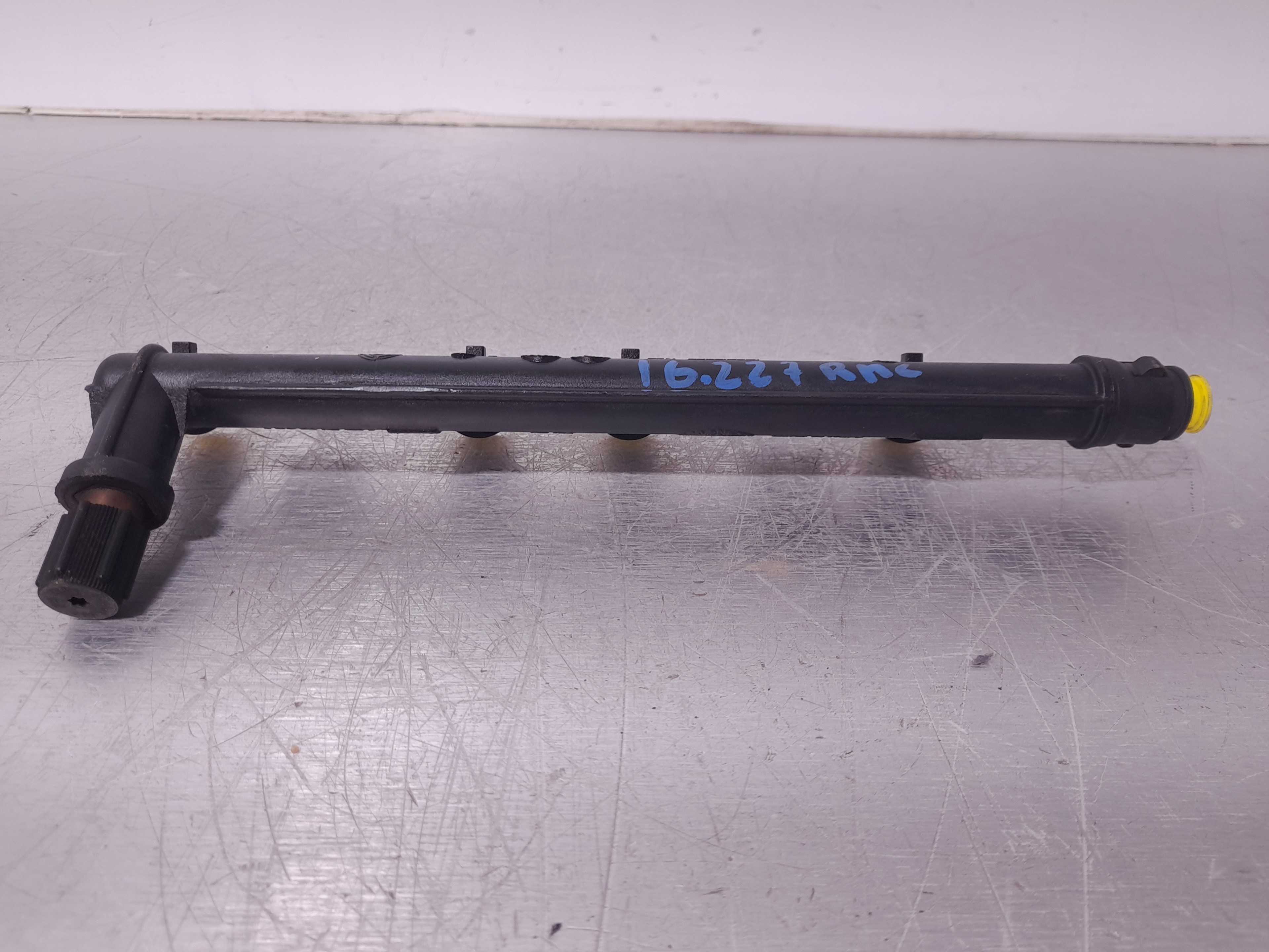 Recambio de rampa inyectora para fiat panda (169) 1.2 cat referencia OEM IAM 3219018301 MAGNETIMARELLI 