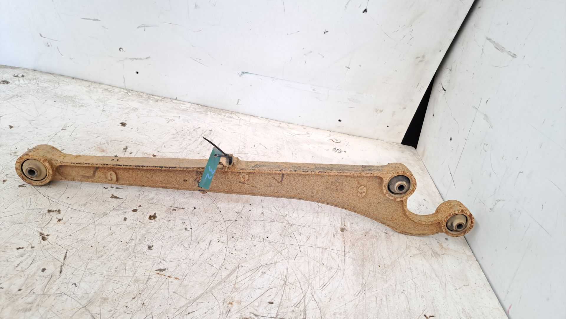 Recambio de tirante trasero derecho para suzuki jimny sn (fj) 1.3 16v cat referencia OEM IAM   