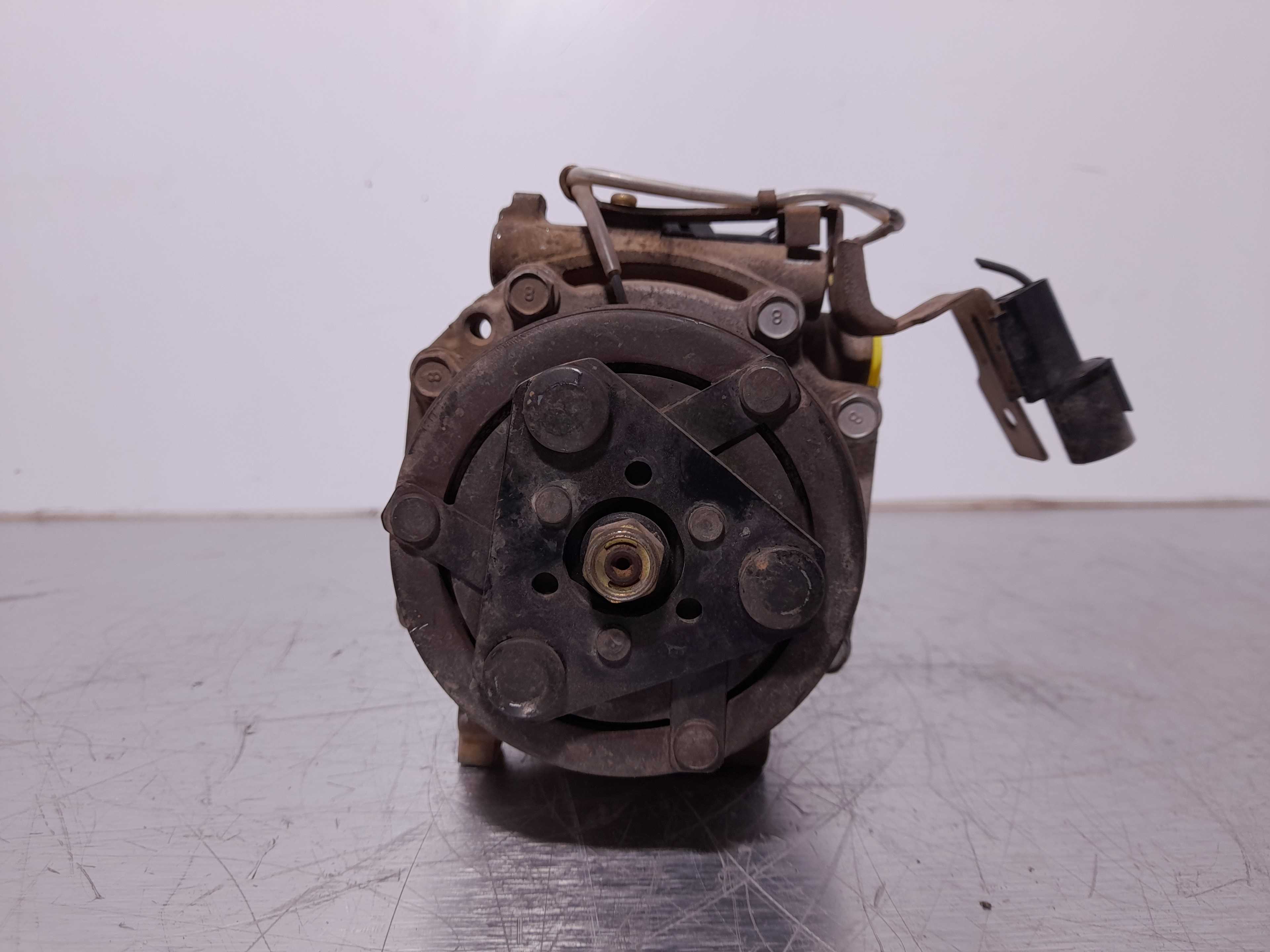 Recambio de compresor aire acondicionado para mitsubishi carisma berlina 5 (da0) 1.6 cat referencia OEM IAM MSC60CN MITSUBISHI 