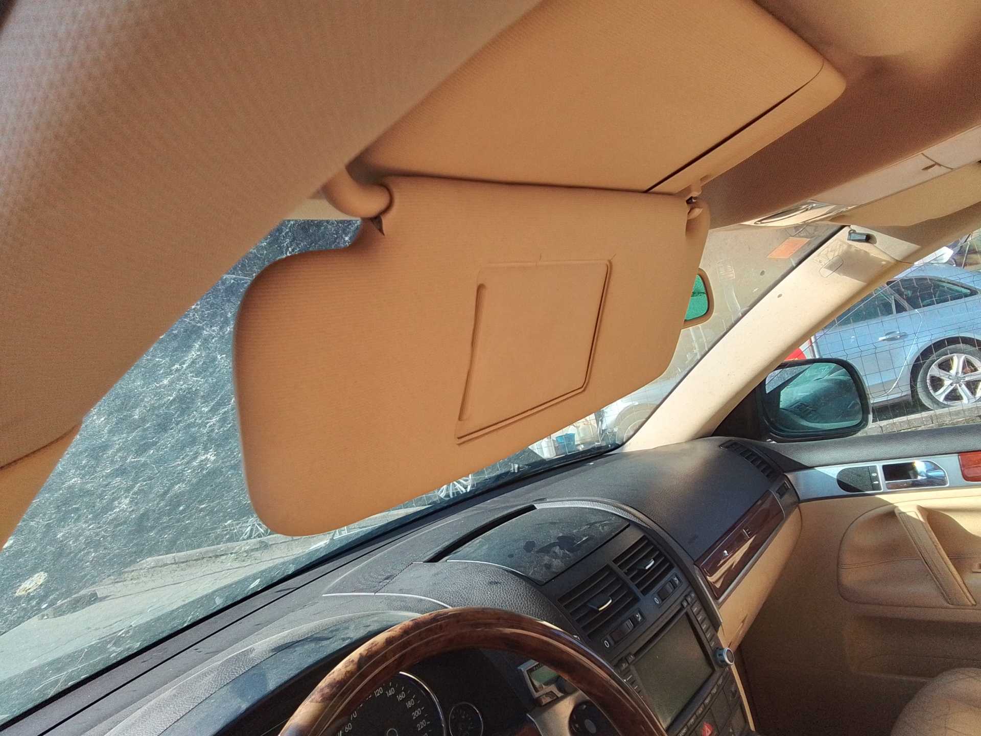 Recambio de parasol izquierdo para volkswagen touareg (7la) tdi v6 referencia OEM IAM   