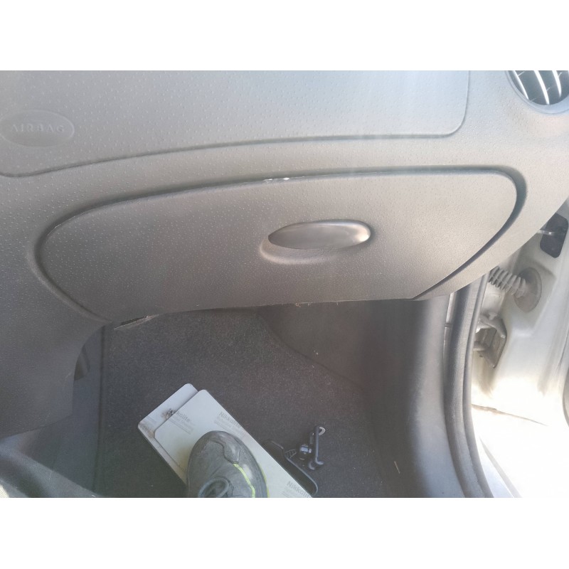 Recambio de guantera para citroën c3 1.4 hdi audace referencia OEM IAM   