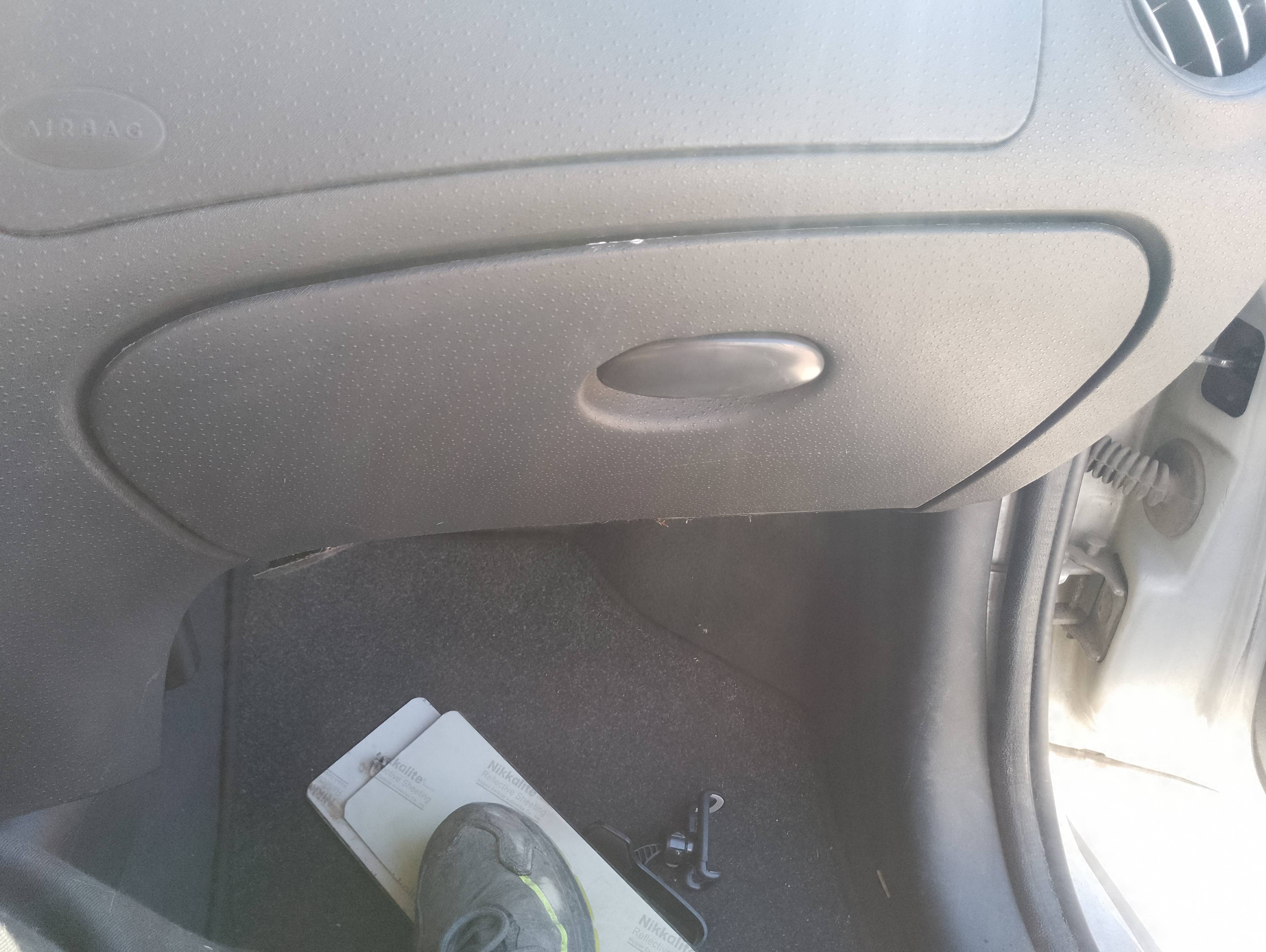 Recambio de guantera para citroën c3 1.4 hdi audace referencia OEM IAM   