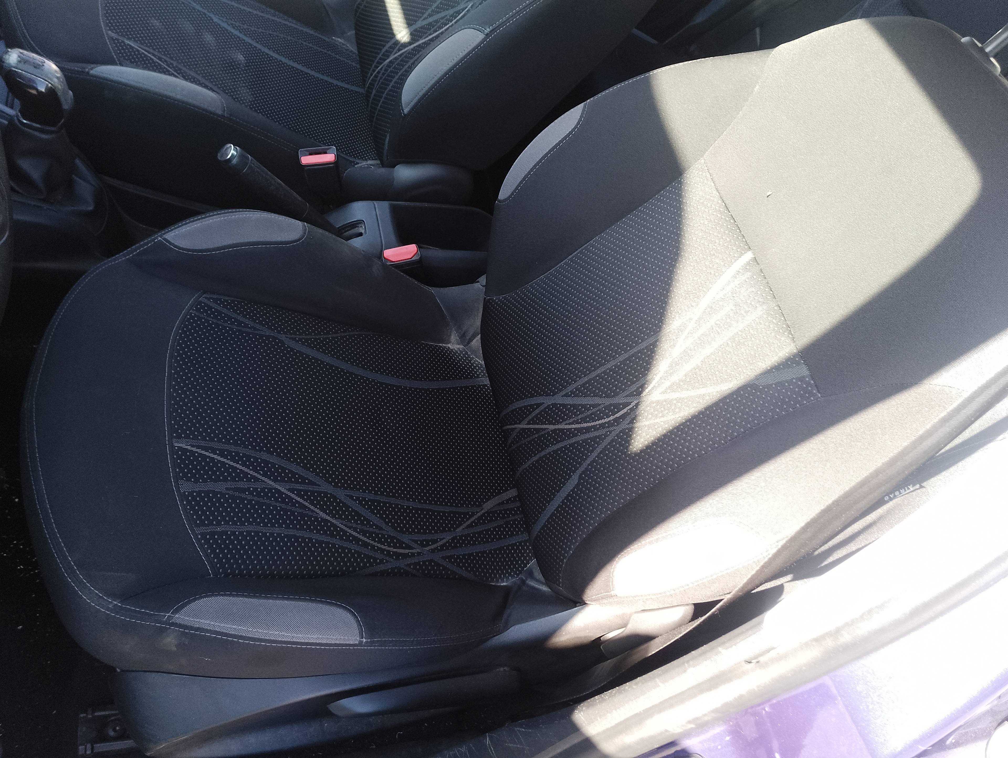 Recambio de asiento delantero izquierdo para peugeot 208 access referencia OEM IAM   
