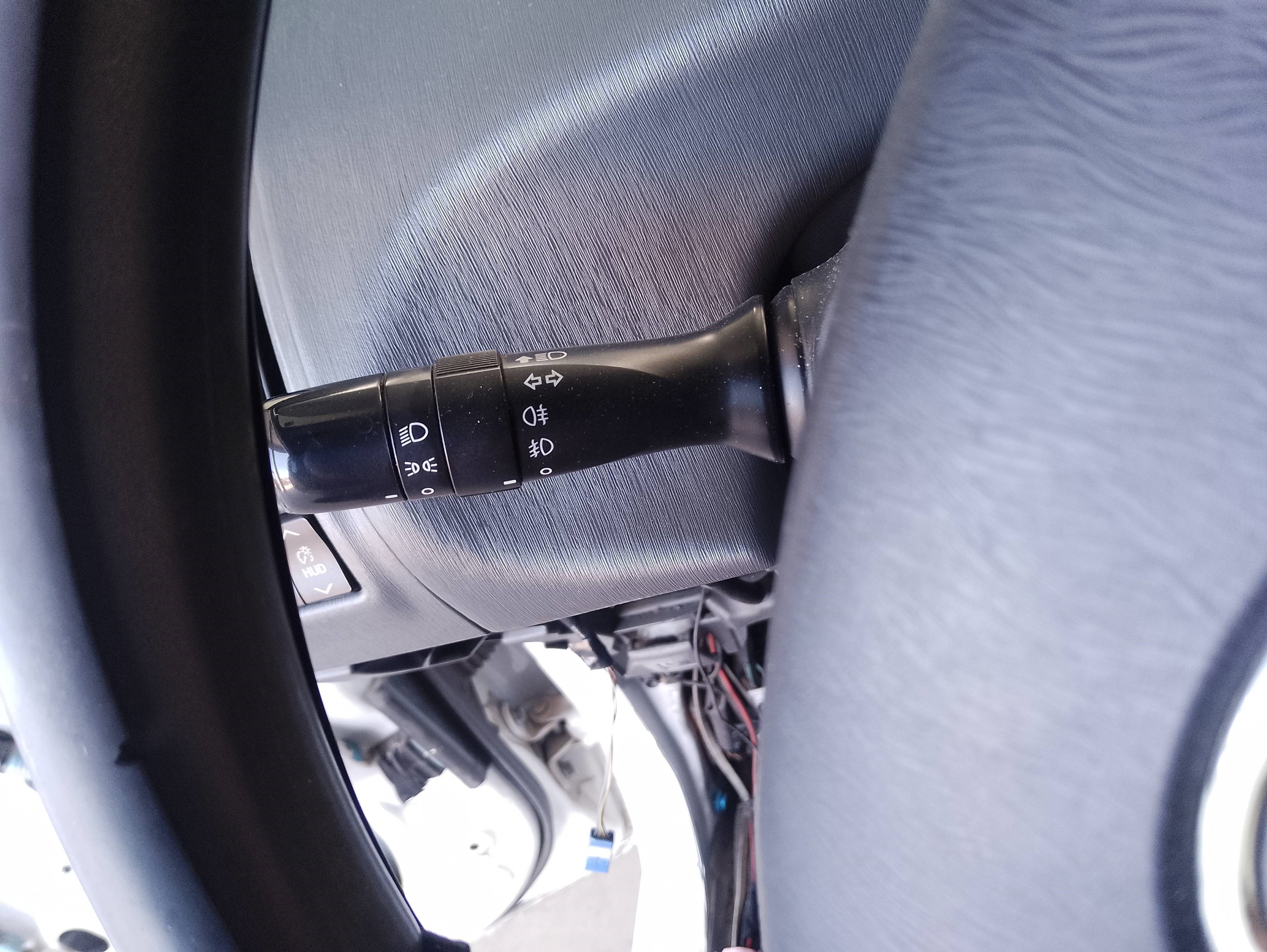 Recambio de mando luces para toyota prius+ basis referencia OEM IAM   