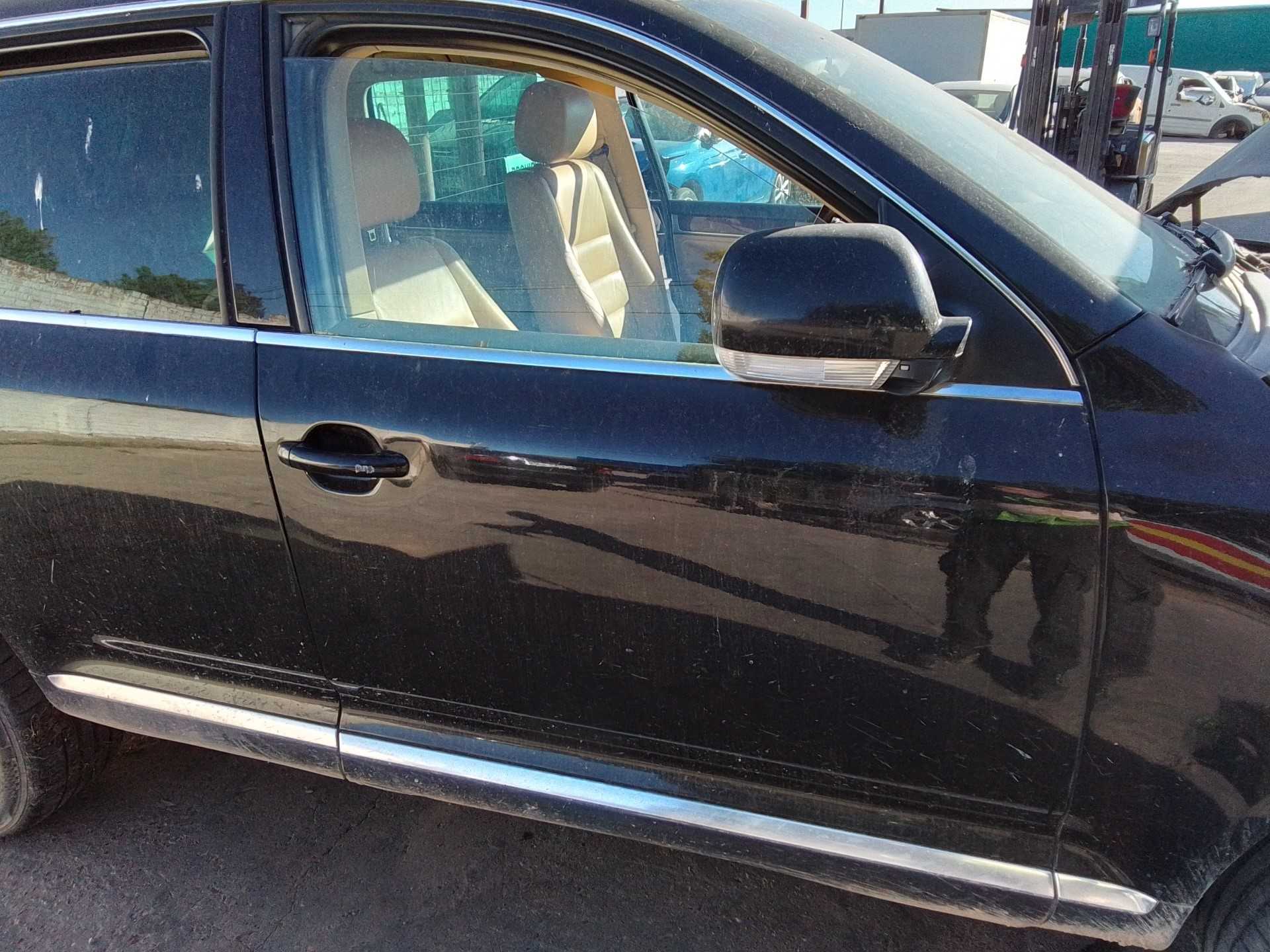 Recambio de puerta delantera derecha para volkswagen touareg (7la) tdi v6 referencia OEM IAM   