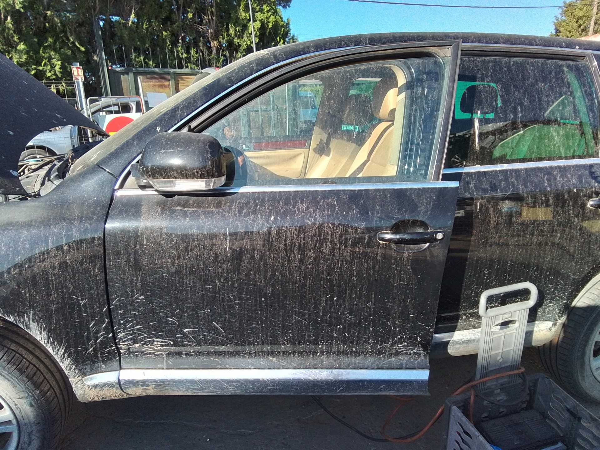 Recambio de puerta delantera izquierda para volkswagen touareg (7la) tdi v6 referencia OEM IAM   