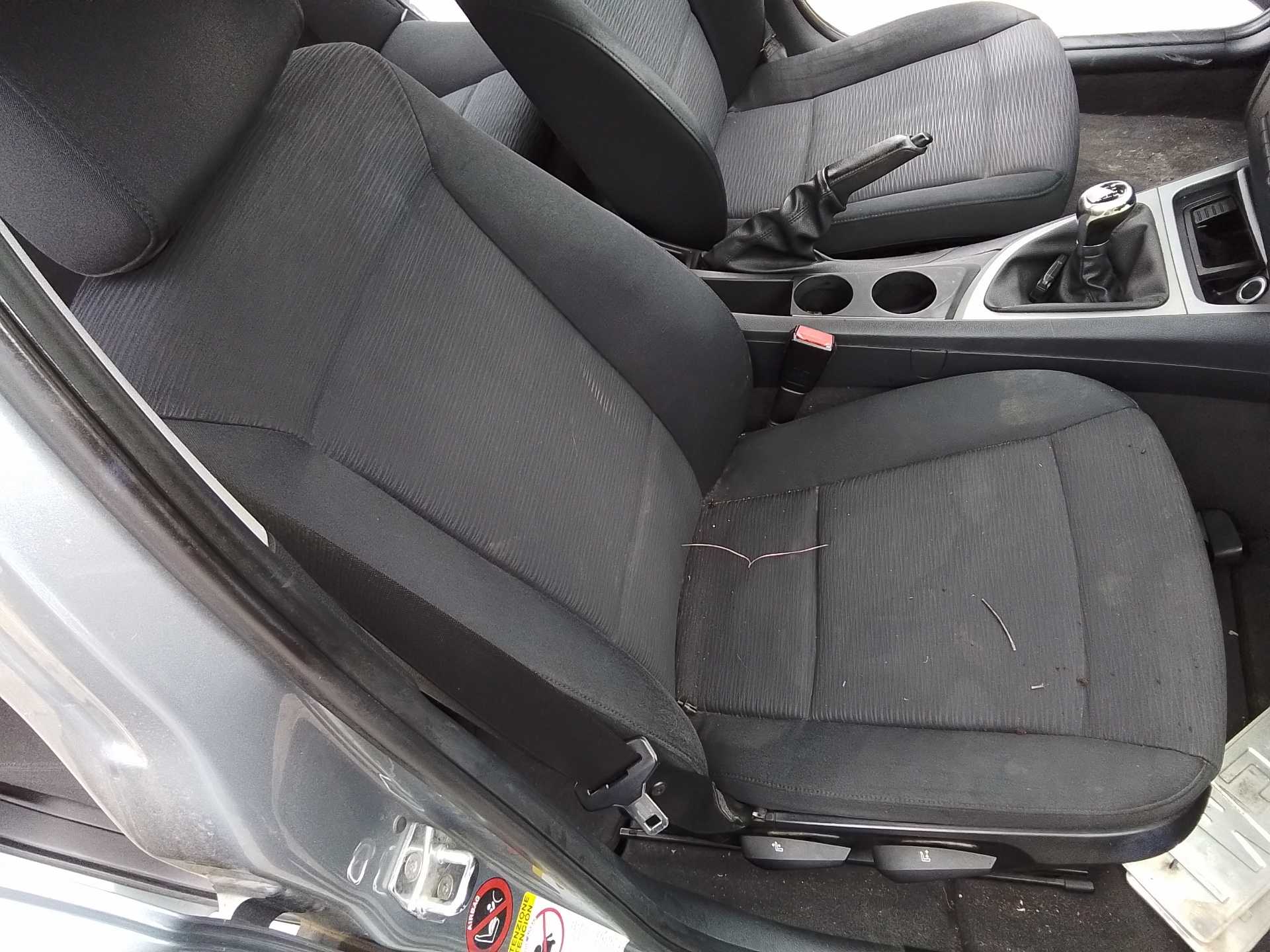 Recambio de asiento delantero derecho para bmw serie 1 berlina (e81/e87) 118d referencia OEM IAM   