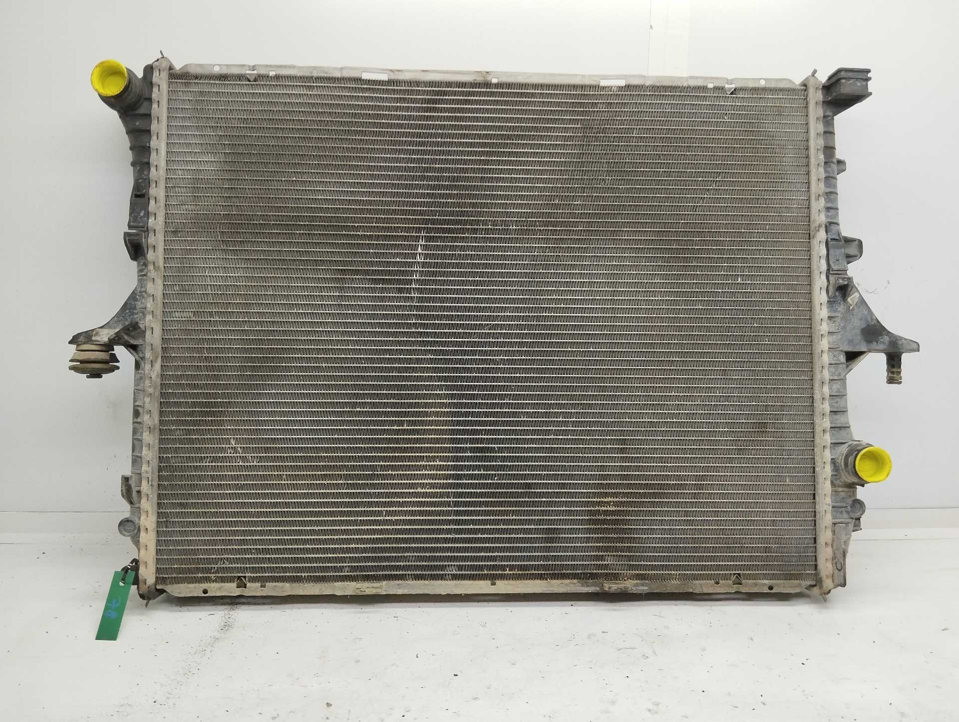 Recambio de radiador agua para volkswagen touareg (7la) tdi v6 referencia OEM IAM 7L6121253B  