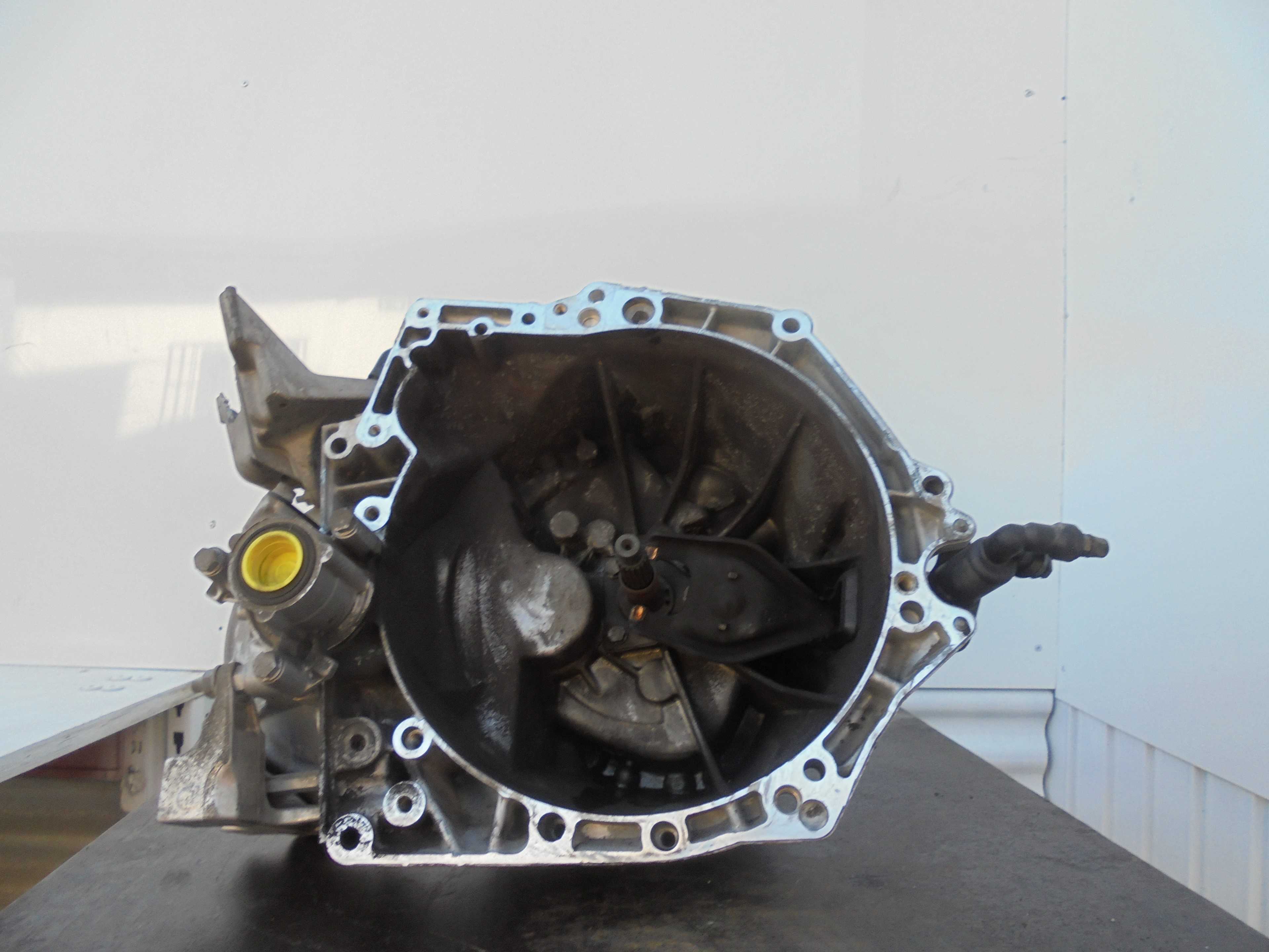 Recambio de caja cambios para citroën xsara picasso 1.6 16v hdi referencia OEM IAM 20DP29  