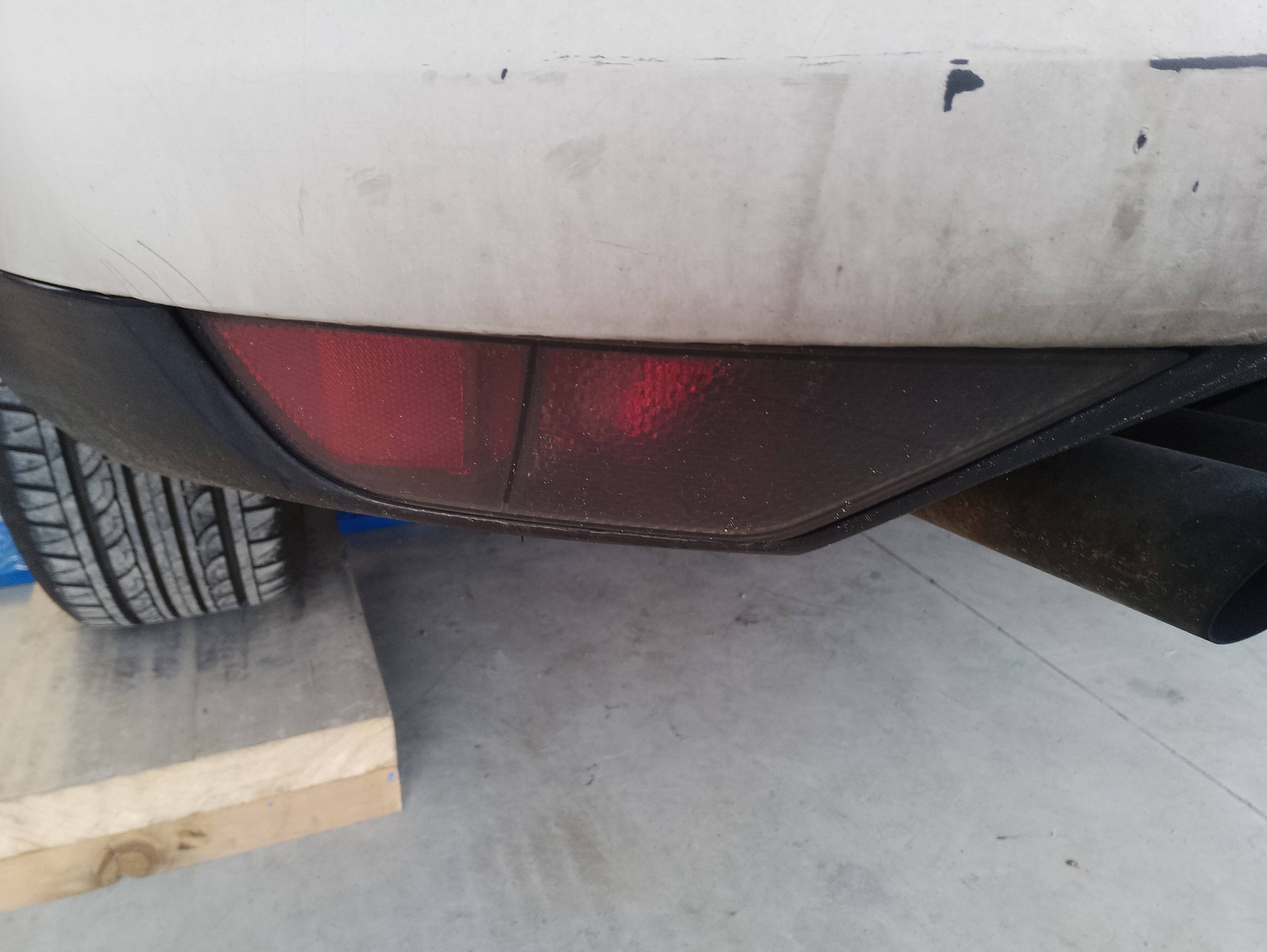 Recambio de faro antiniebla trasero izquierdo para seat toledo (5p2) exclusive referencia OEM IAM   