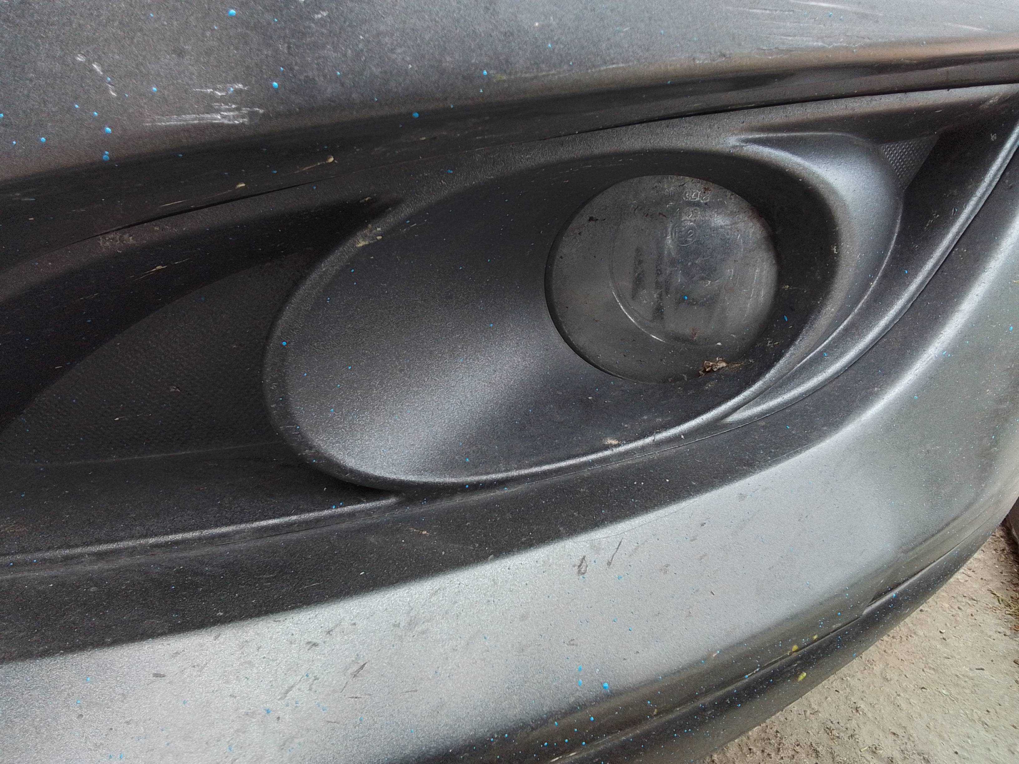 Recambio de faro antiniebla izquierdo para toyota auris 1.6 16v cat referencia OEM IAM 812200D041 VALEO 