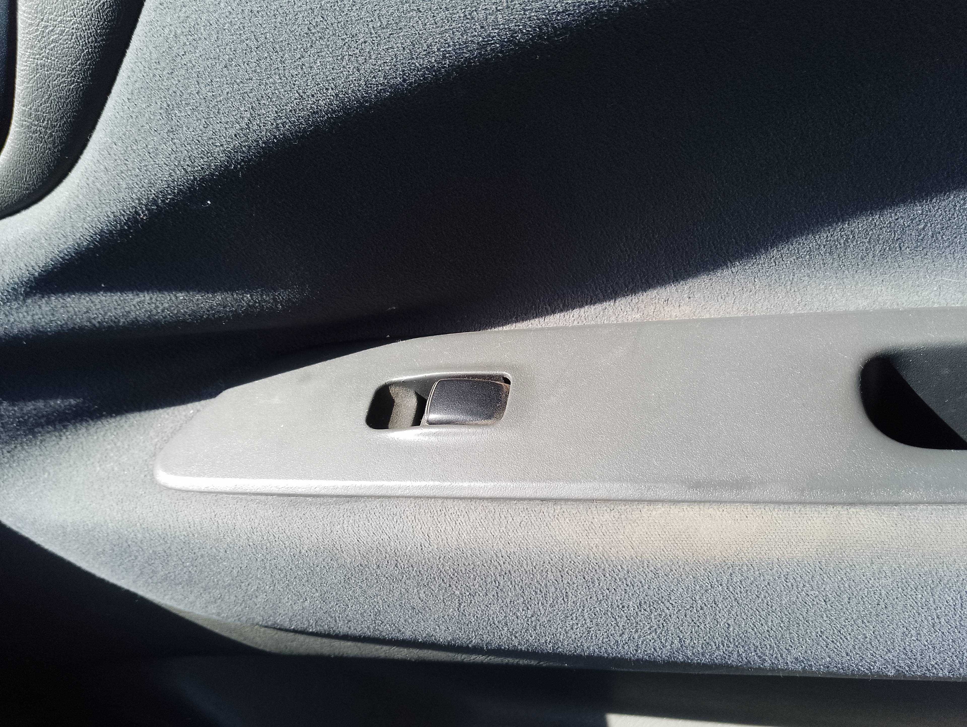 Recambio de mando elevalunas delantero derecho para mitsubishi space wagon (n80/n90) 2,4 glx referencia OEM IAM   