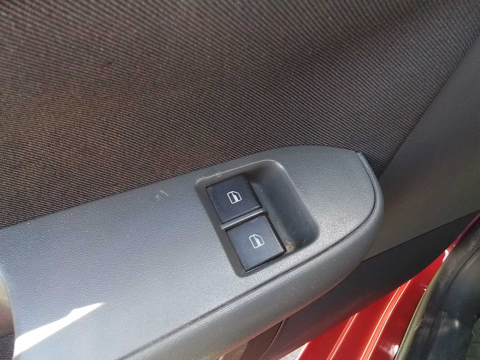 Recambio de mando elevalunas delantero izquierdo para seat ibiza (6l1) hit referencia OEM IAM   
