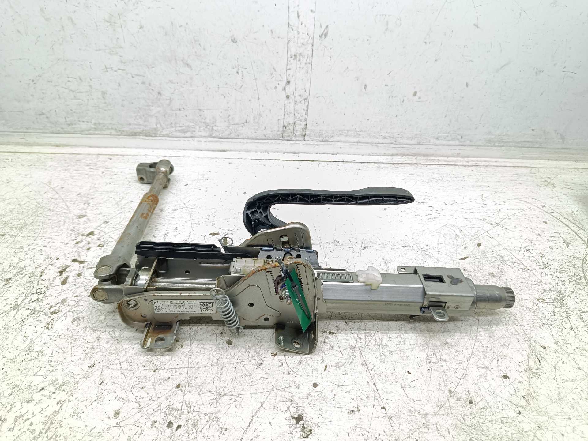 Recambio de columna direccion para volkswagen t-roc advance r-line referencia OEM IAM 5Q1419512  