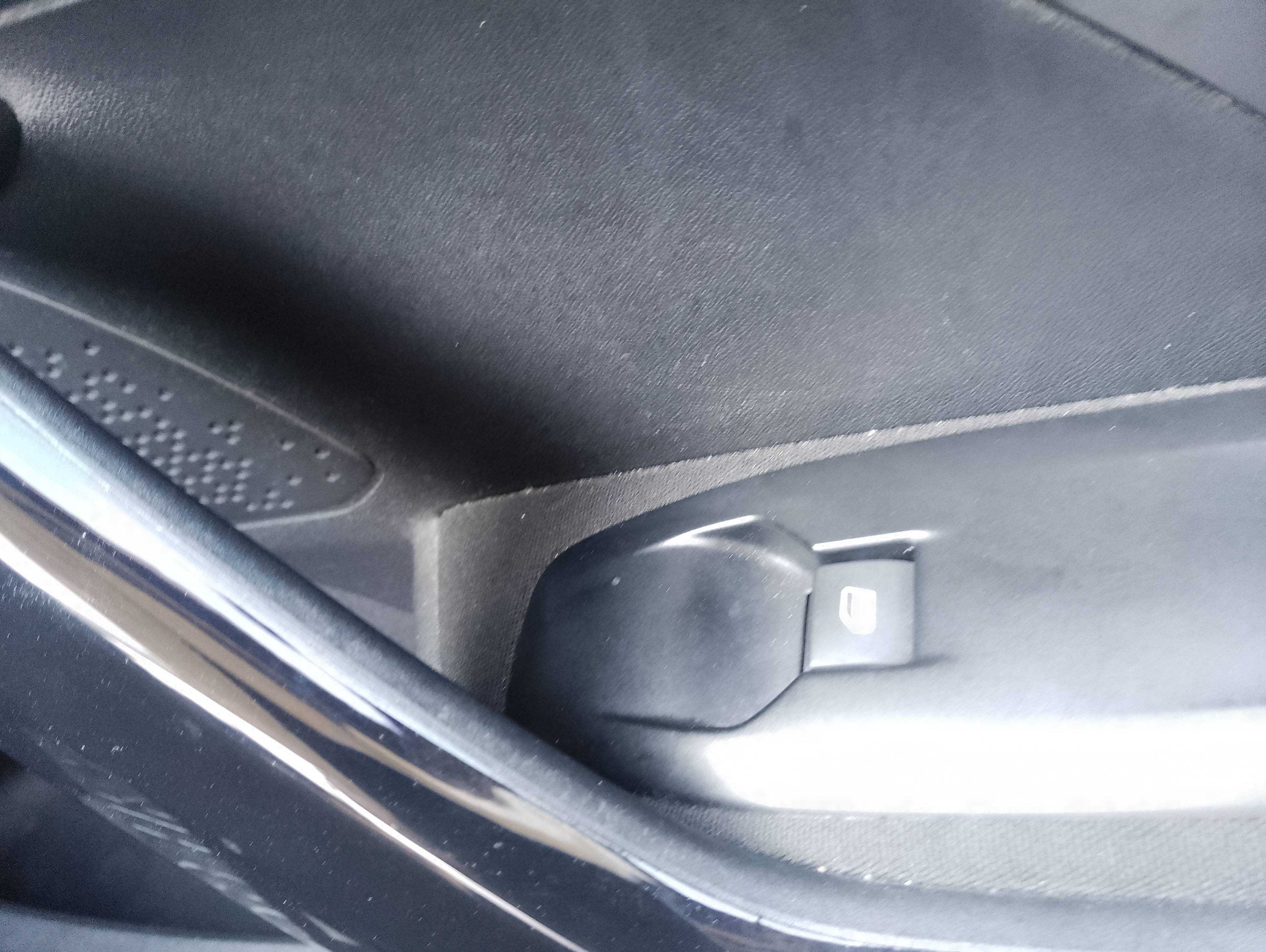 Recambio de mando elevalunas delantero derecho para peugeot 208 access referencia OEM IAM   