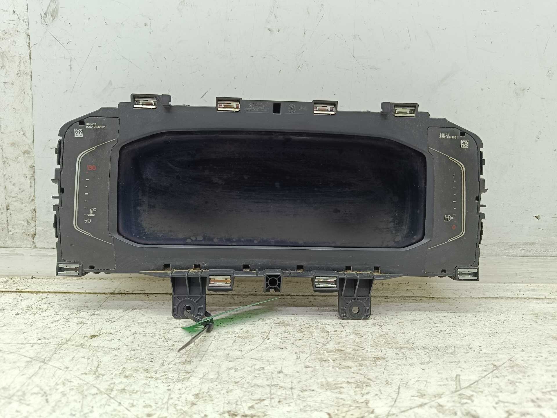 Recambio de cuadro instrumentos para volkswagen t-roc advance r-line referencia OEM IAM 17A920790A A3C0313080001 