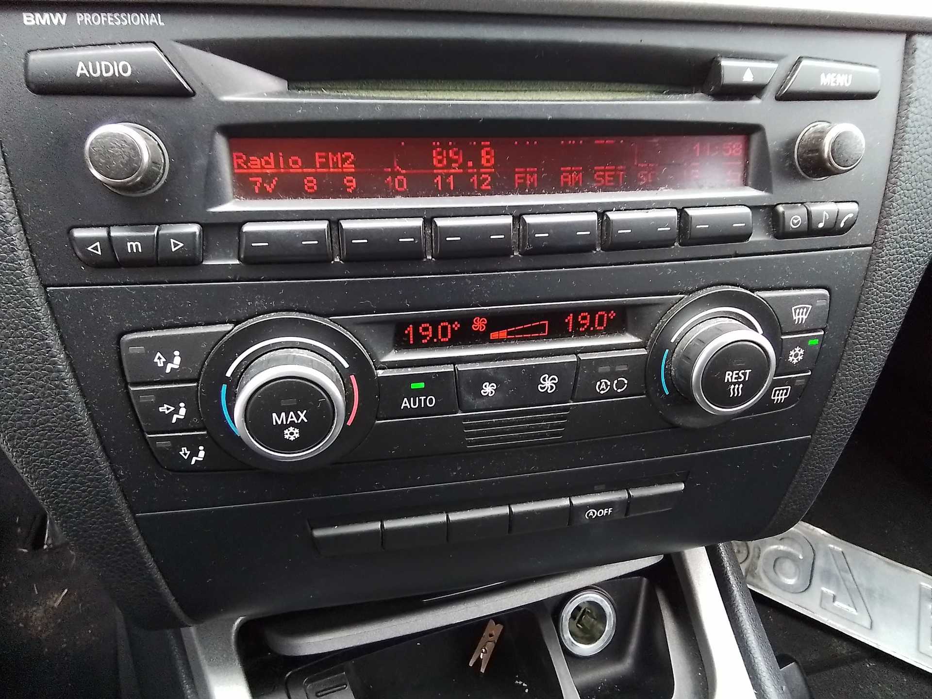 Recambio de mando climatizador para bmw serie 1 berlina (e81/e87) 118d referencia OEM IAM   