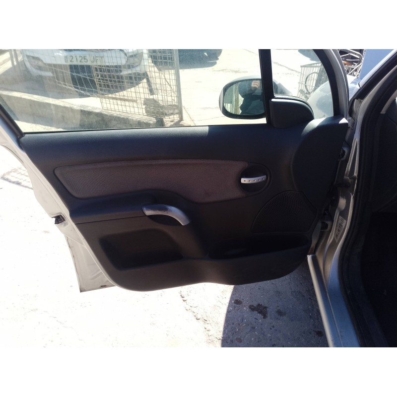 Recambio de guarnecido puerta delantera izquierda para citroën c3 1.4 hdi audace referencia OEM IAM   