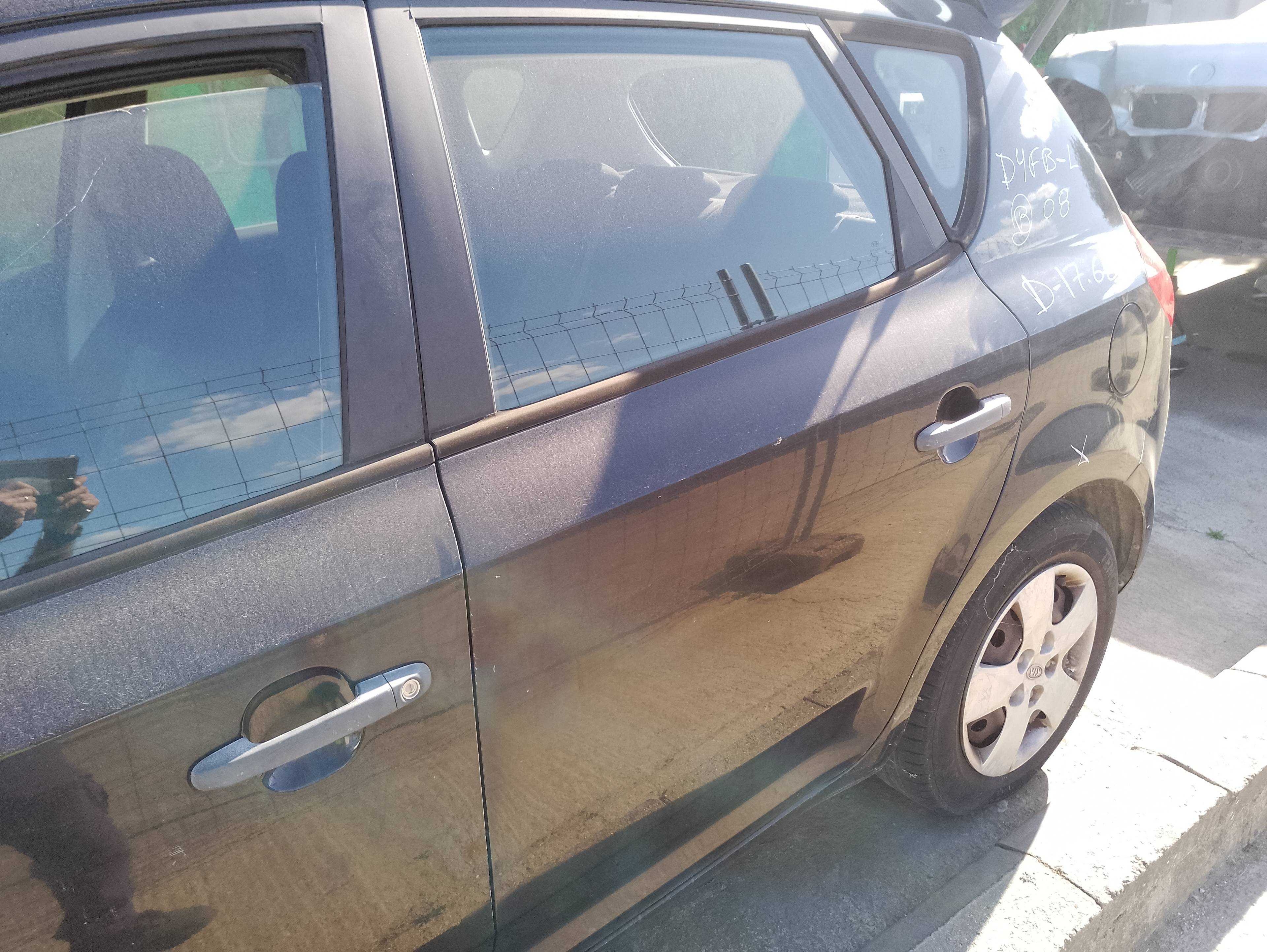 Recambio de puerta trasera izquierda para kia cee´d concept referencia OEM IAM   