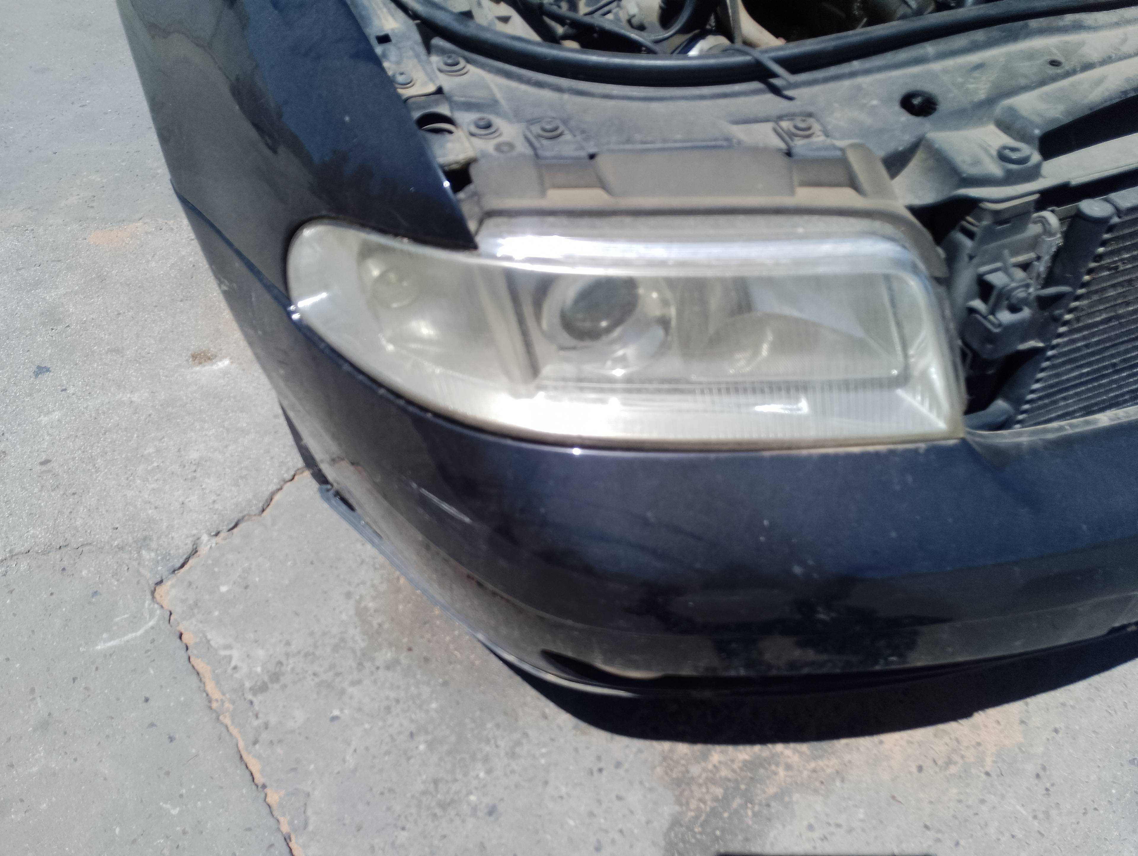 Recambio de faro derecho para audi a4 berlina (8e) referencia OEM IAM   