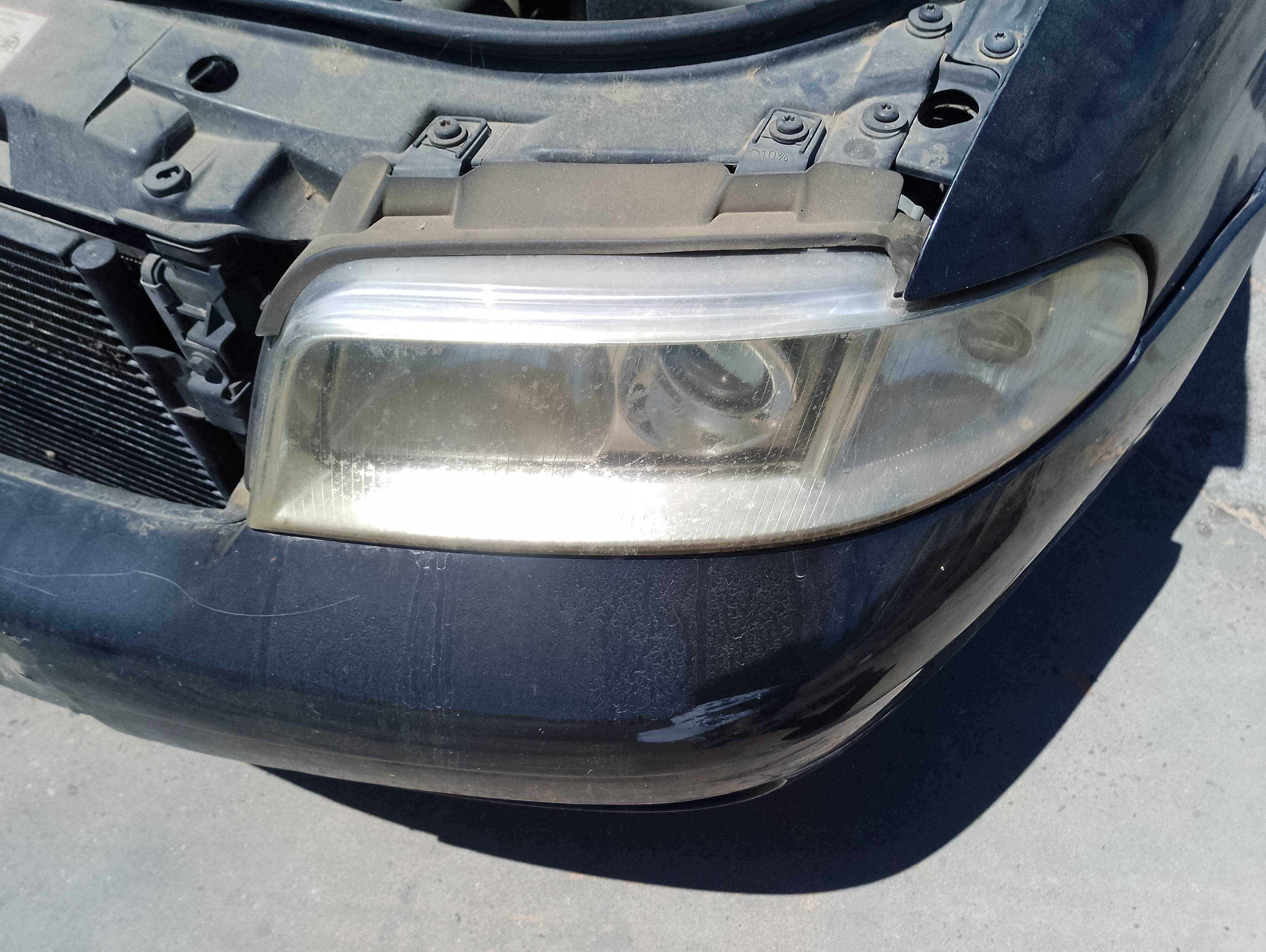 Recambio de faro izquierdo para audi a4 berlina (8e) referencia OEM IAM   
