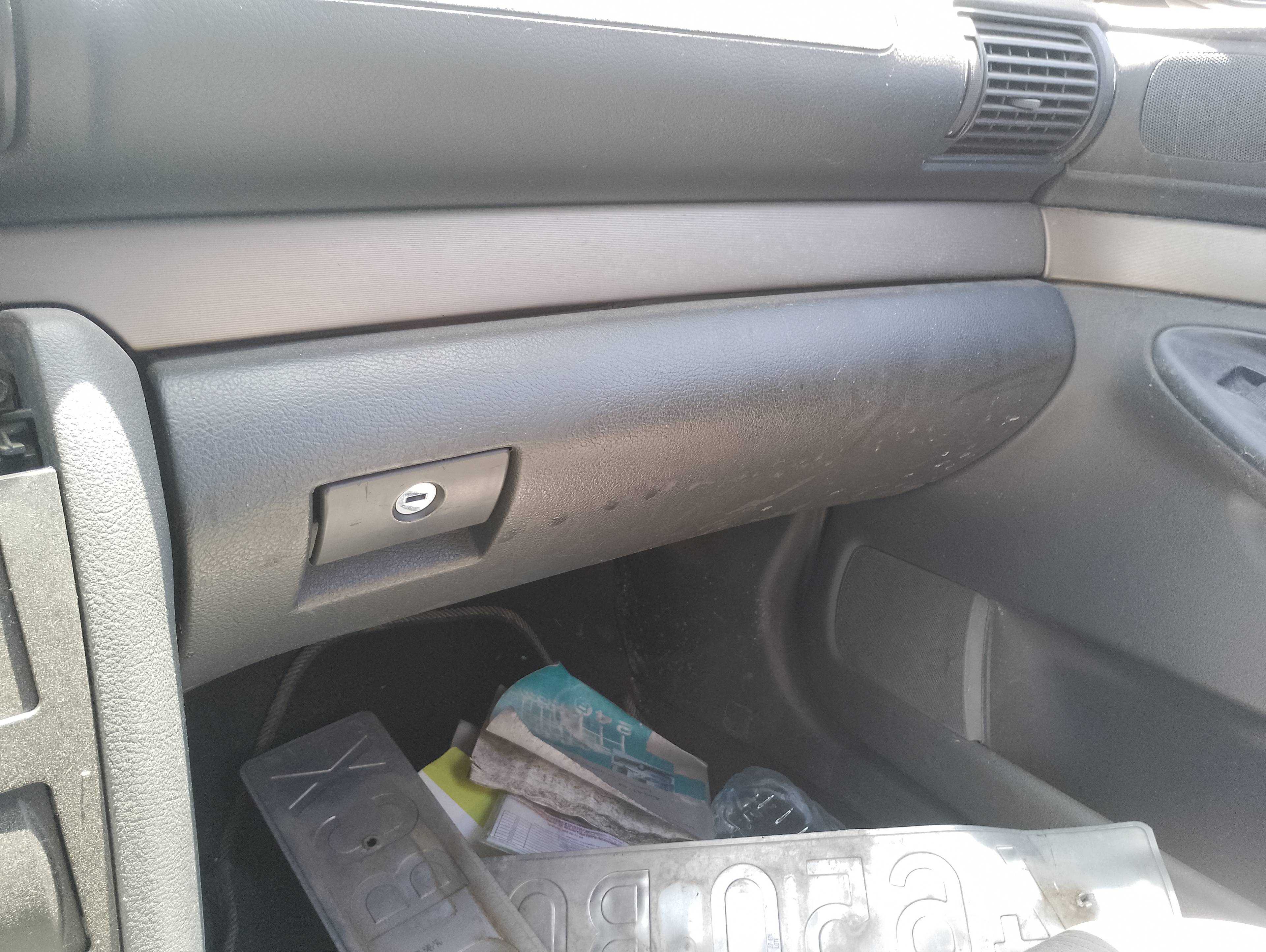 Recambio de guantera para audi a4 berlina (8e) referencia OEM IAM   