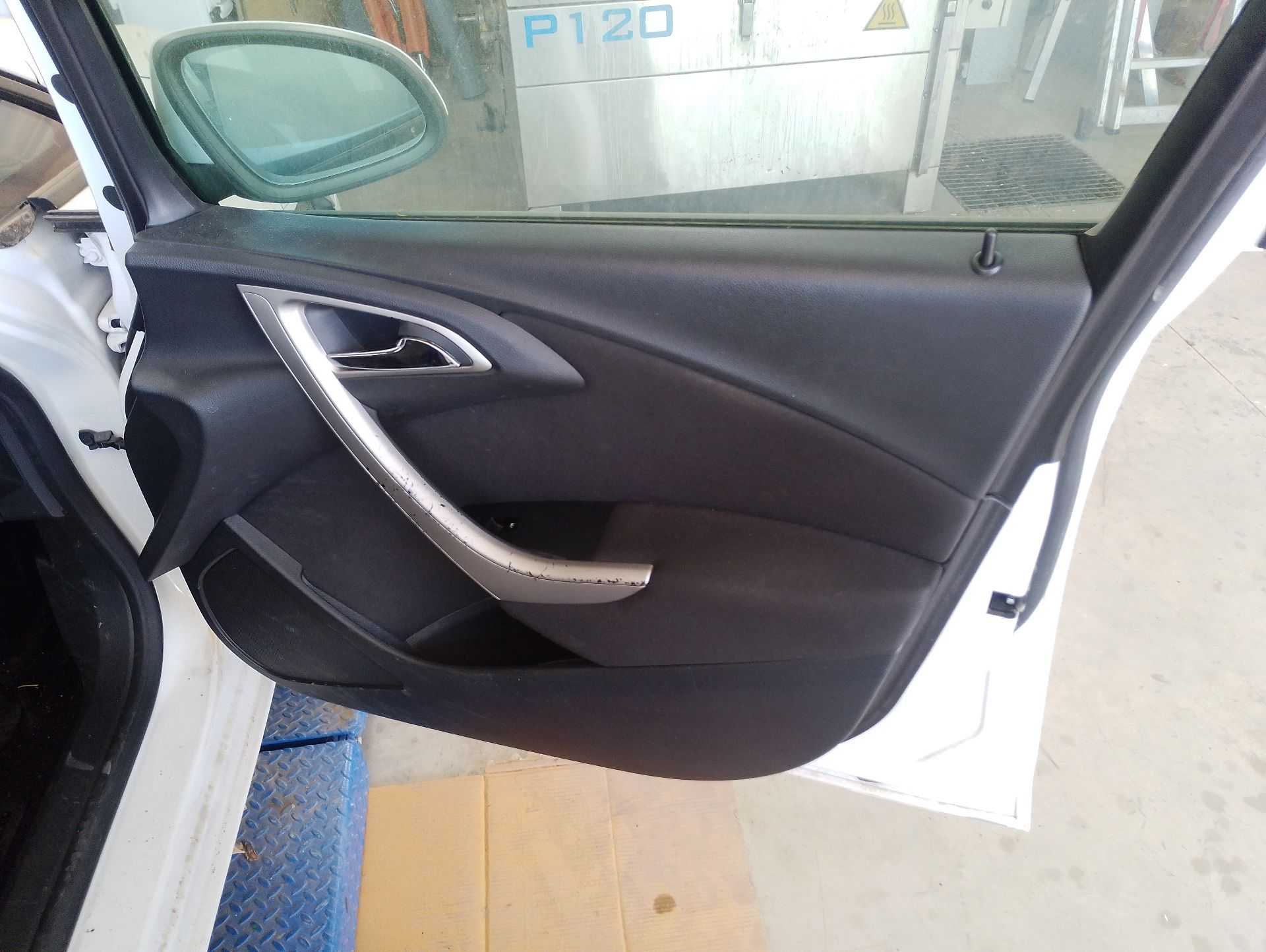 Recambio de guarnecido puerta delantera derecha para opel astra j (p10) 1.7 cdti (68) referencia OEM IAM   