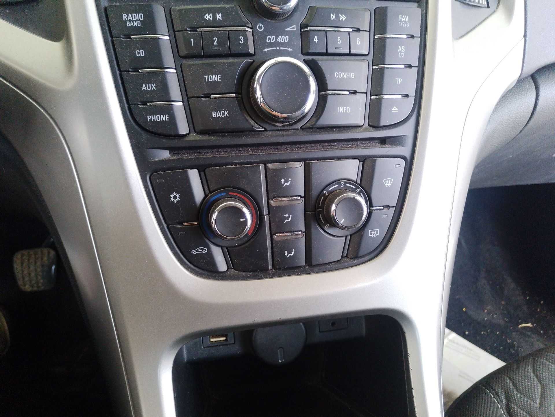 Recambio de mando climatizador para opel astra j (p10) 1.7 cdti (68) referencia OEM IAM   