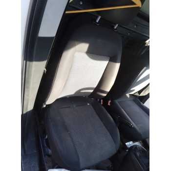 ASIENTO DELANTERO DERECHO 