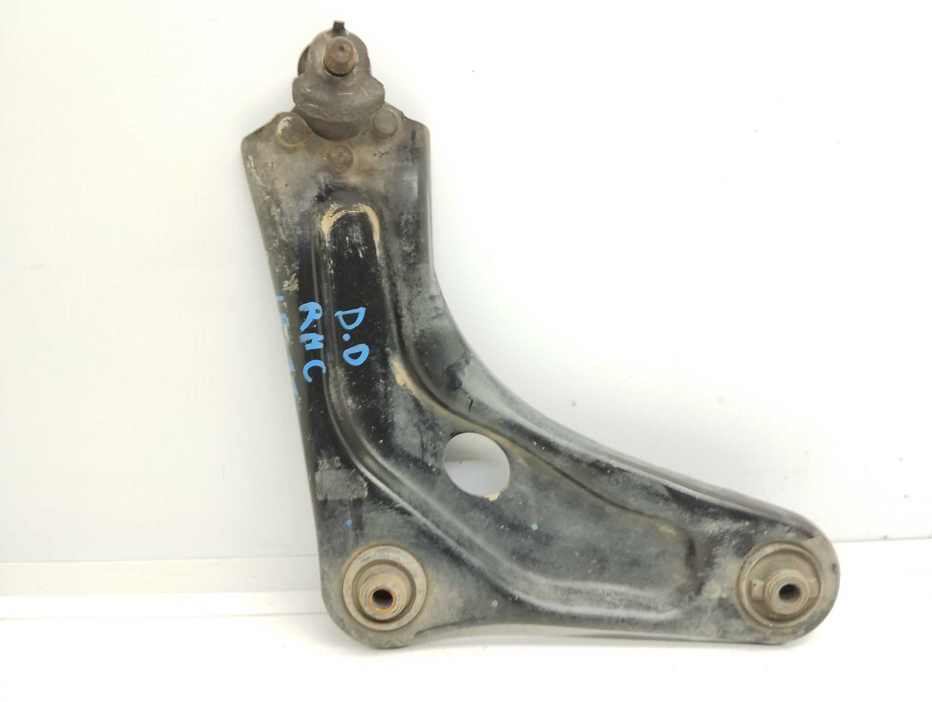 Recambio de brazo suspension inferior delantero derecho para citroën c-elysée seduction referencia OEM IAM   