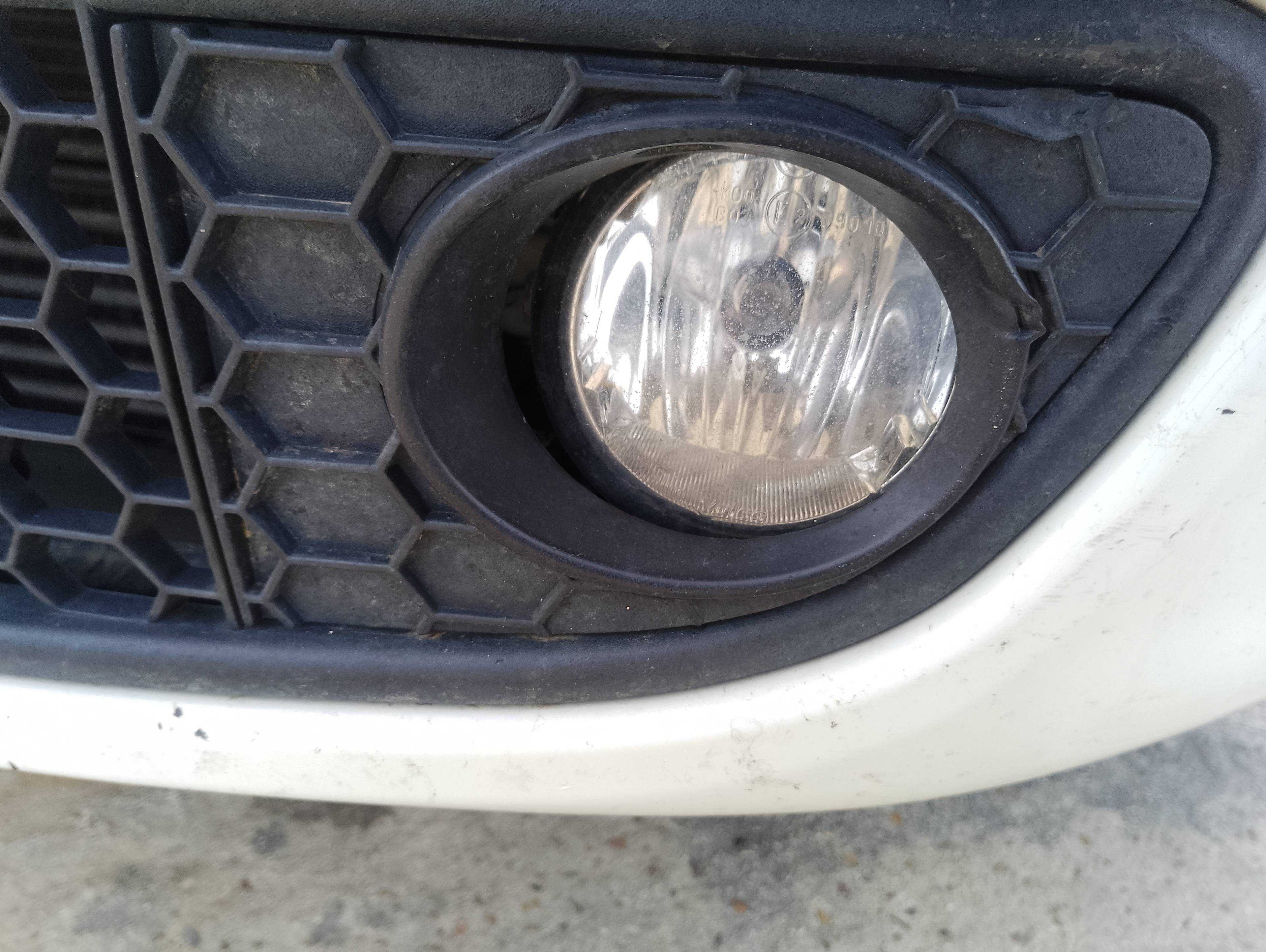 Recambio de faro antiniebla izquierdo para fiat punto (evo) (199) dynamic referencia OEM IAM   