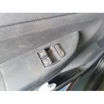 MANDO ELEVALUNAS DELANTERO IZQUIERDO 