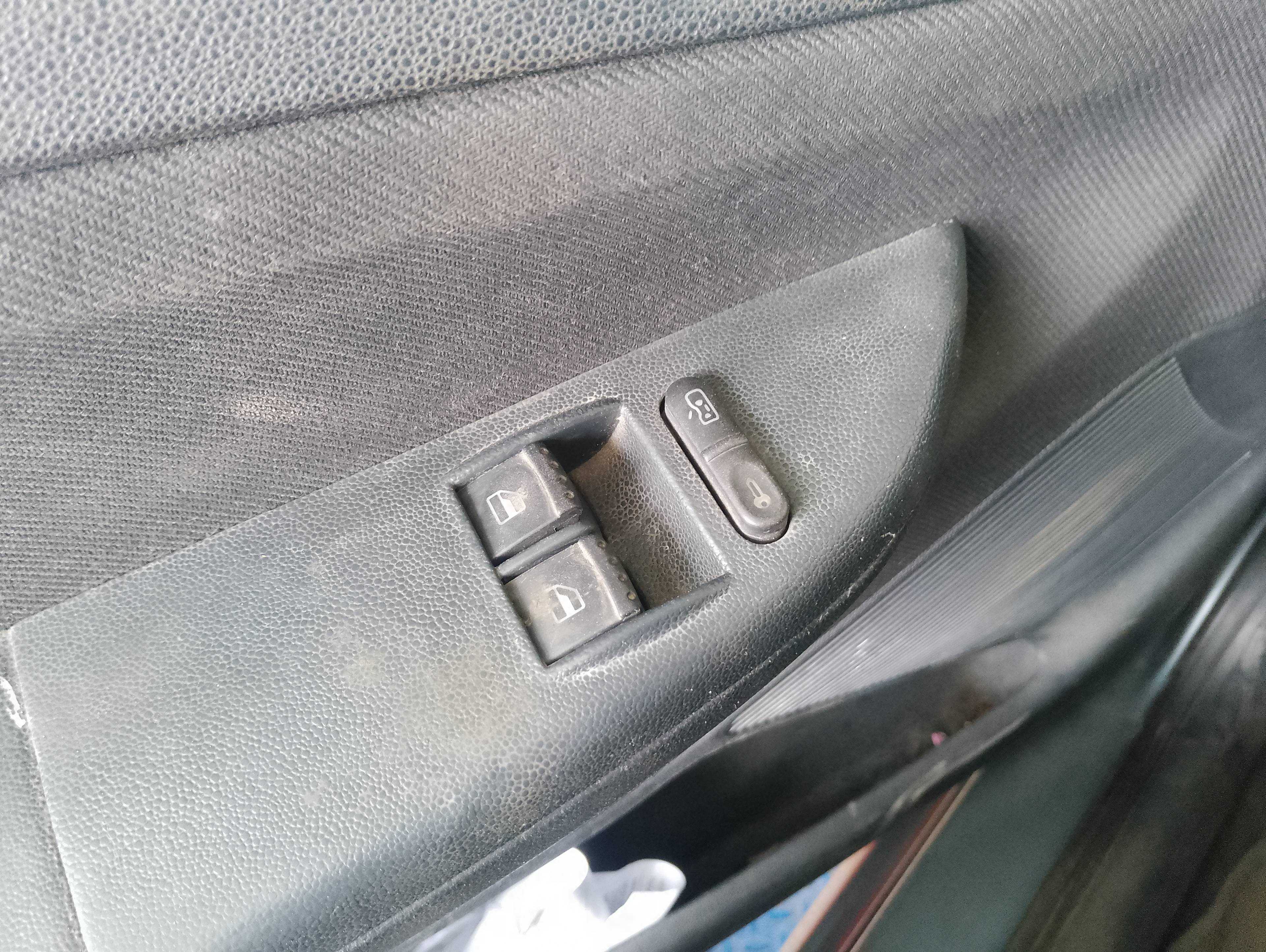 Recambio de mando elevalunas delantero izquierdo para skoda fabia (6y2/6y3) classic referencia OEM IAM   