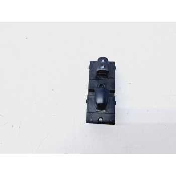MANDO ELEVALUNAS DELANTERO DERECHO 254111KA5A 