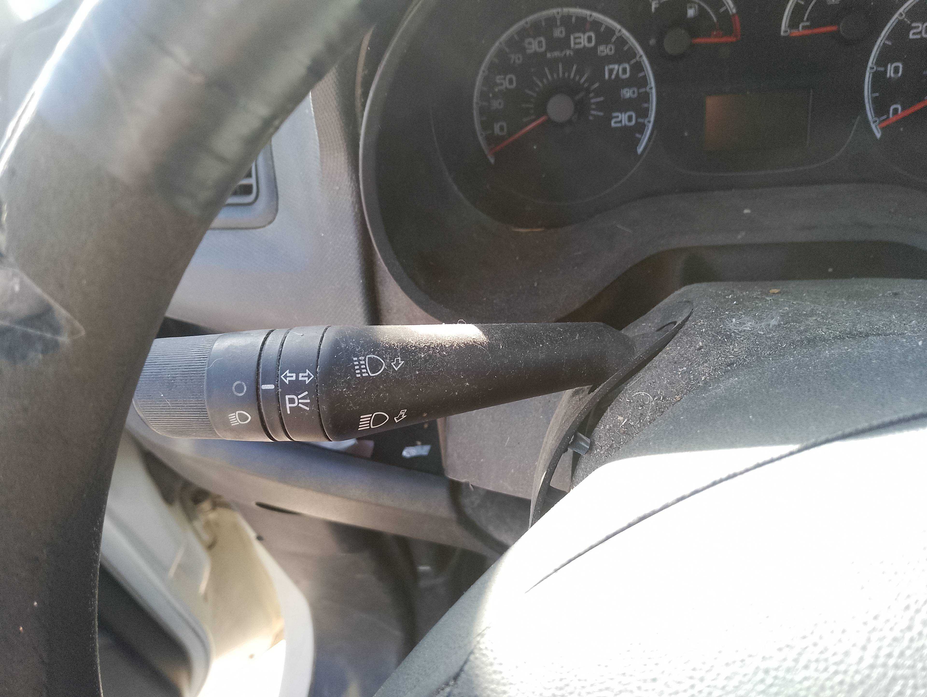Recambio de mando luces para fiat doblo cargo basis kasten referencia OEM IAM   