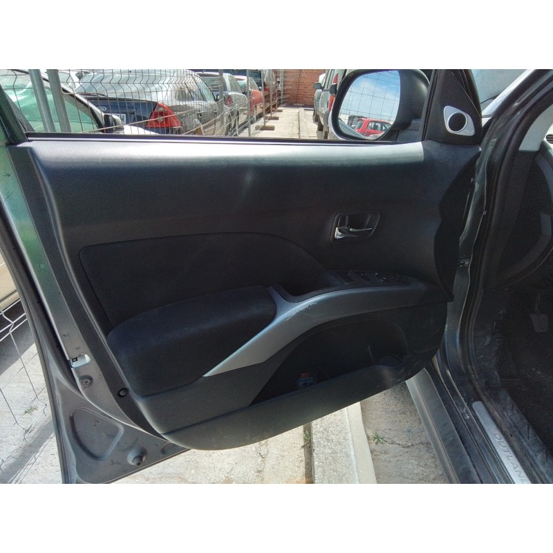 Recambio de guarnecido puerta delantera izquierda para mitsubishi outlander (cw0) 2.2 di-d cat referencia OEM IAM   