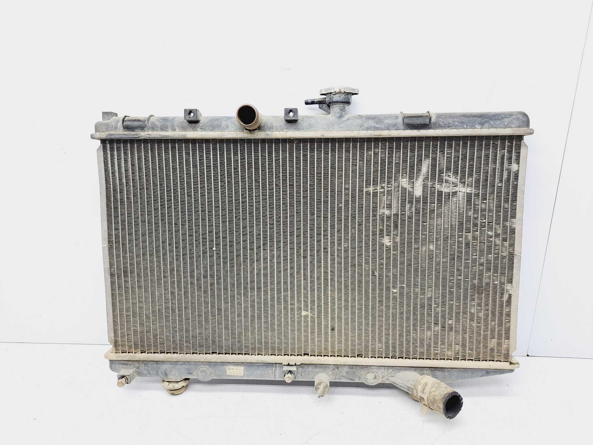 Recambio de radiador agua para kia rio 1.3 cat referencia OEM IAM ok31a15200  