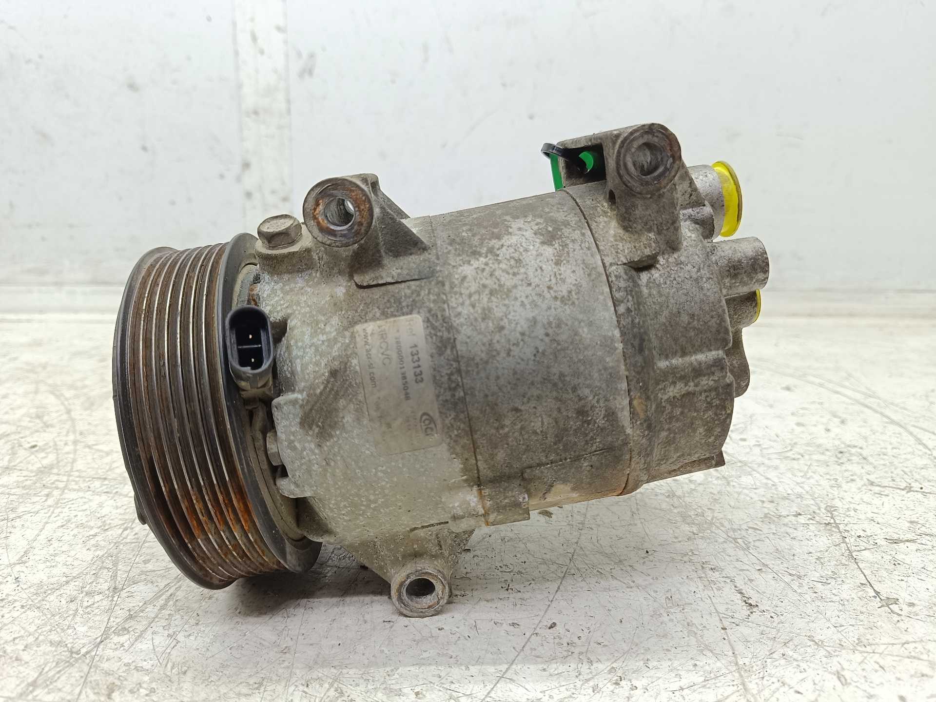 Recambio de compresor aire acondicionado para opel zafira b cosmo referencia OEM IAM  95517235 93169376