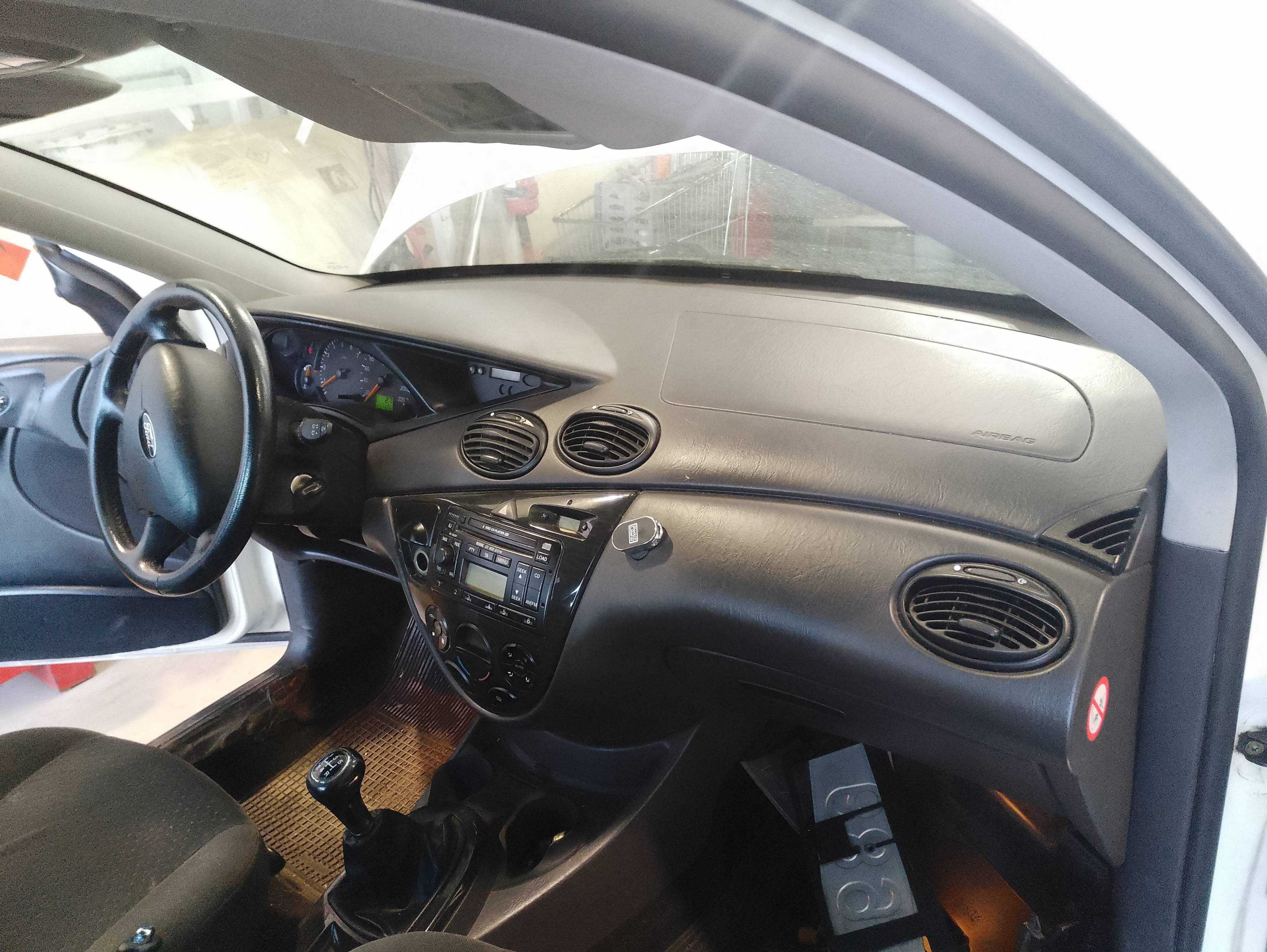 Recambio de salpicadero para ford focus berlina (cak) ambiente referencia OEM IAM   