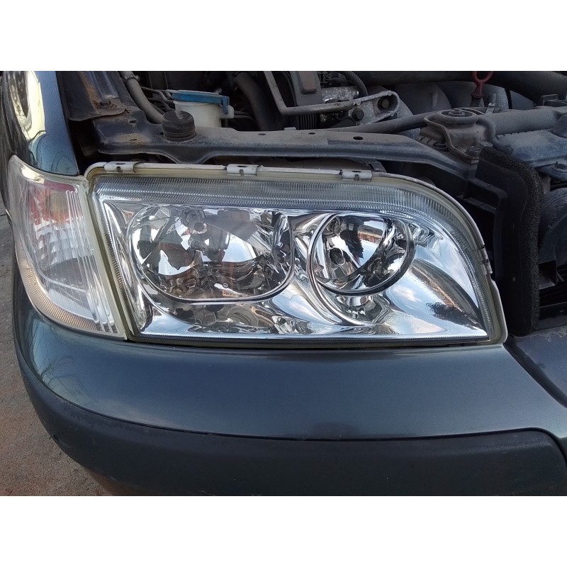 Recambio de faro derecho para volvo s40 berlina 1.6 cat referencia OEM IAM   