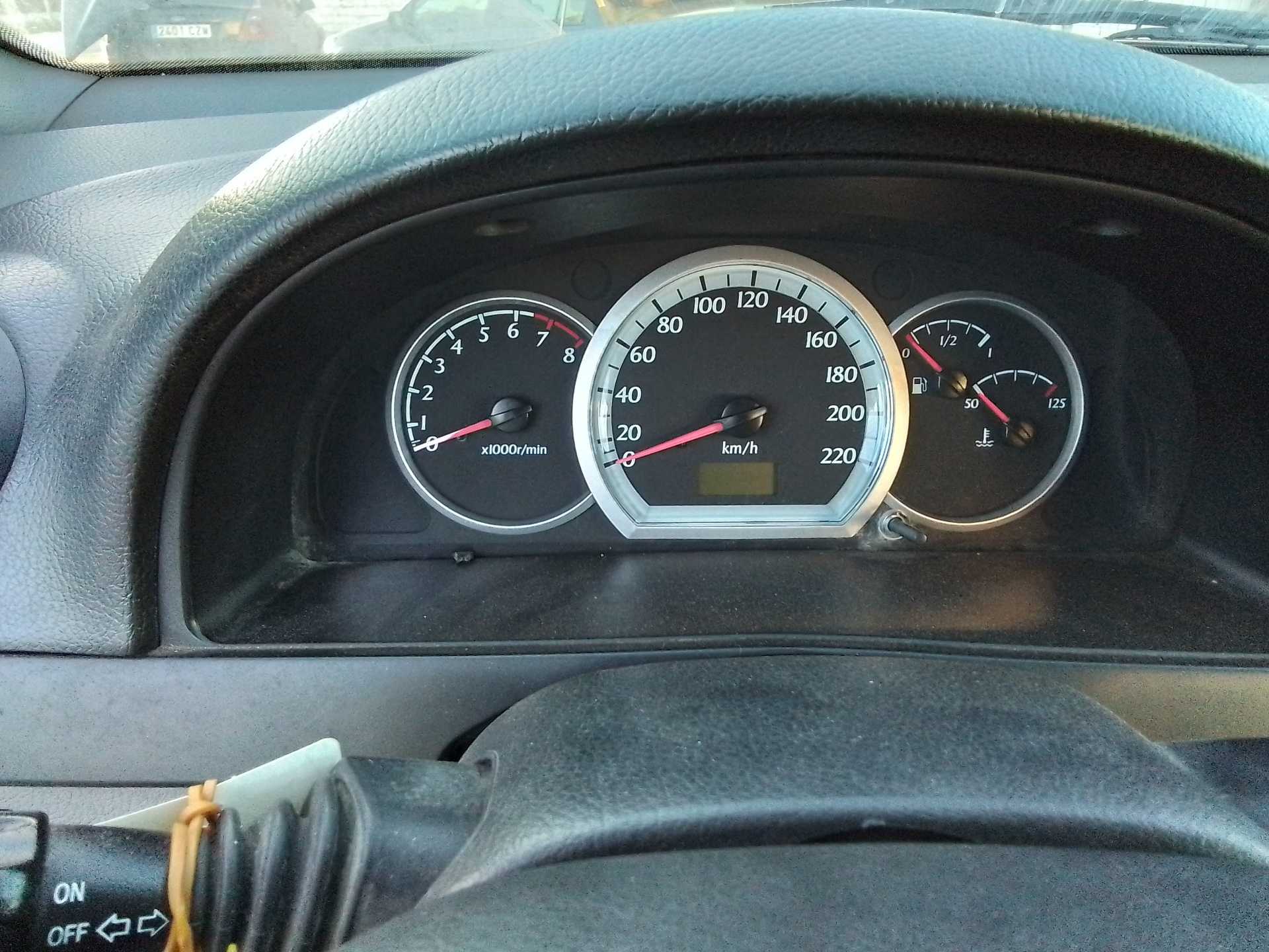 Recambio de cuadro instrumentos para chevrolet lacetti cdx referencia OEM IAM   