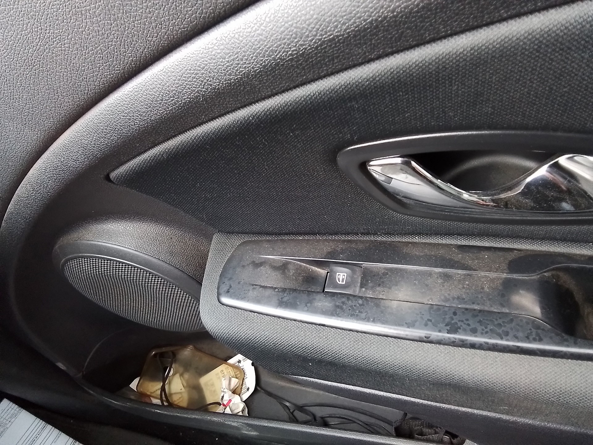 Recambio de mando elevalunas delantero derecho para renault megane iii berlina 5 p business referencia OEM IAM   