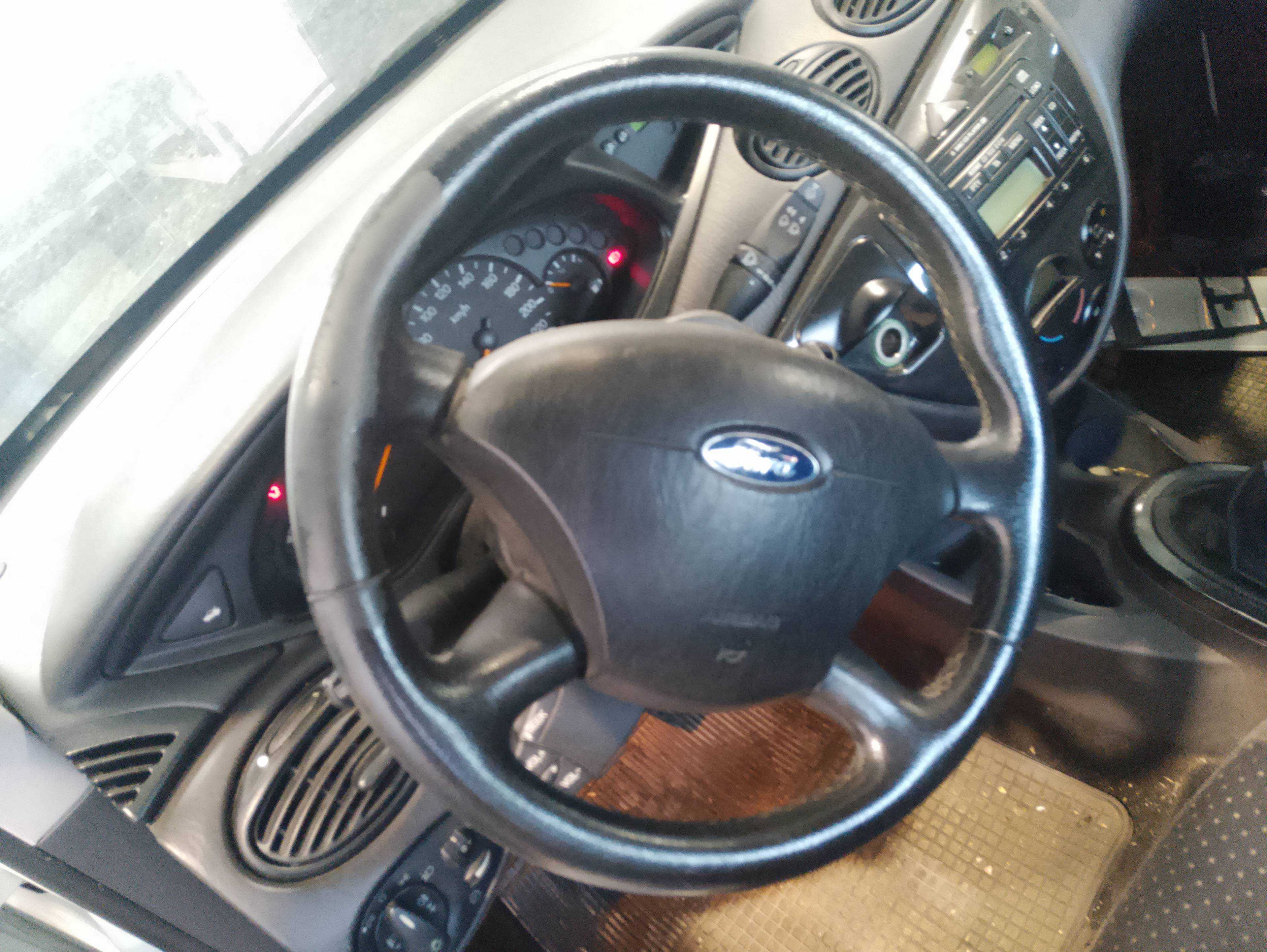 Recambio de volante para ford focus berlina (cak) ambiente referencia OEM IAM   