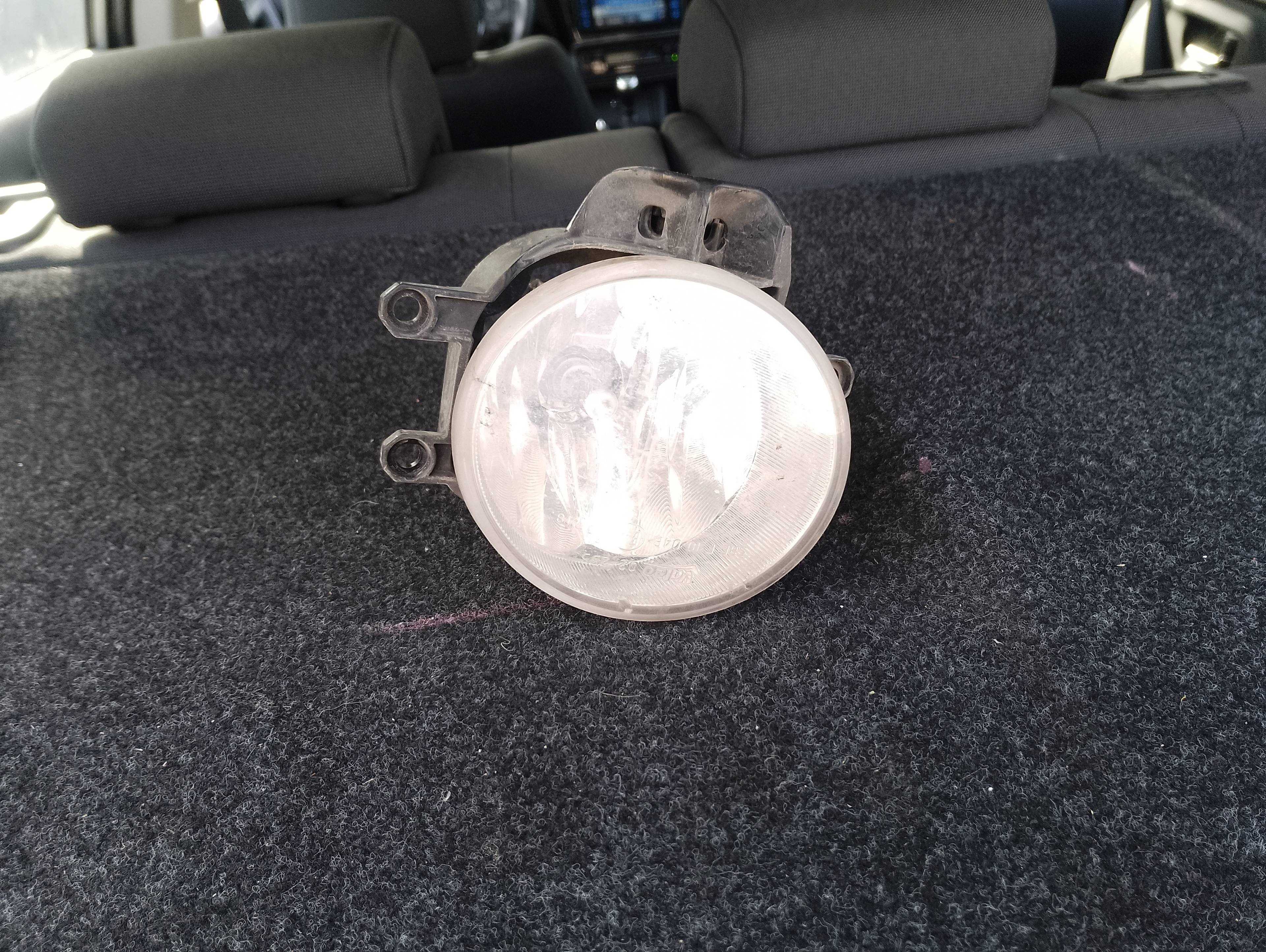 Recambio de faro antiniebla izquierdo para toyota auris active referencia OEM IAM   