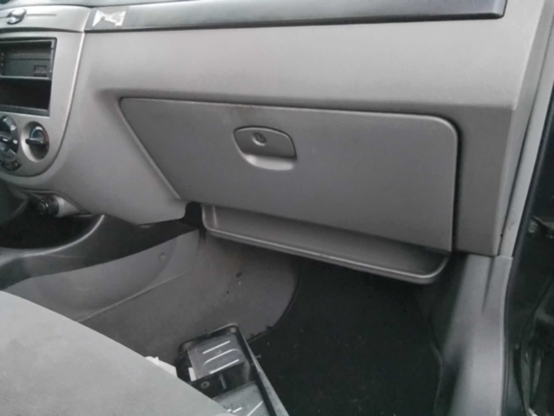 Recambio de guantera para chevrolet lacetti cdx referencia OEM IAM   